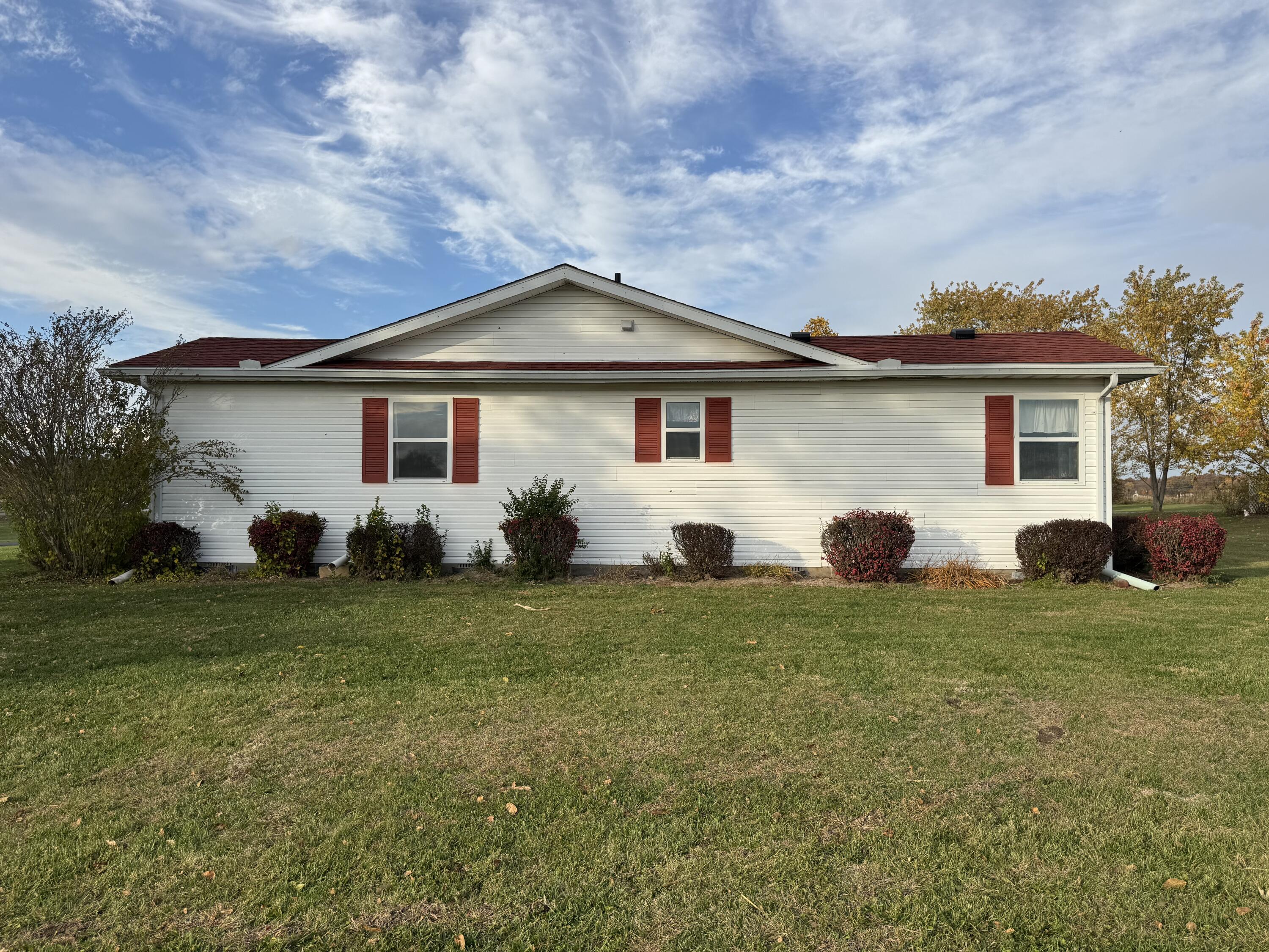 1480 Newlove Road, South Charleston, Ohio 45368