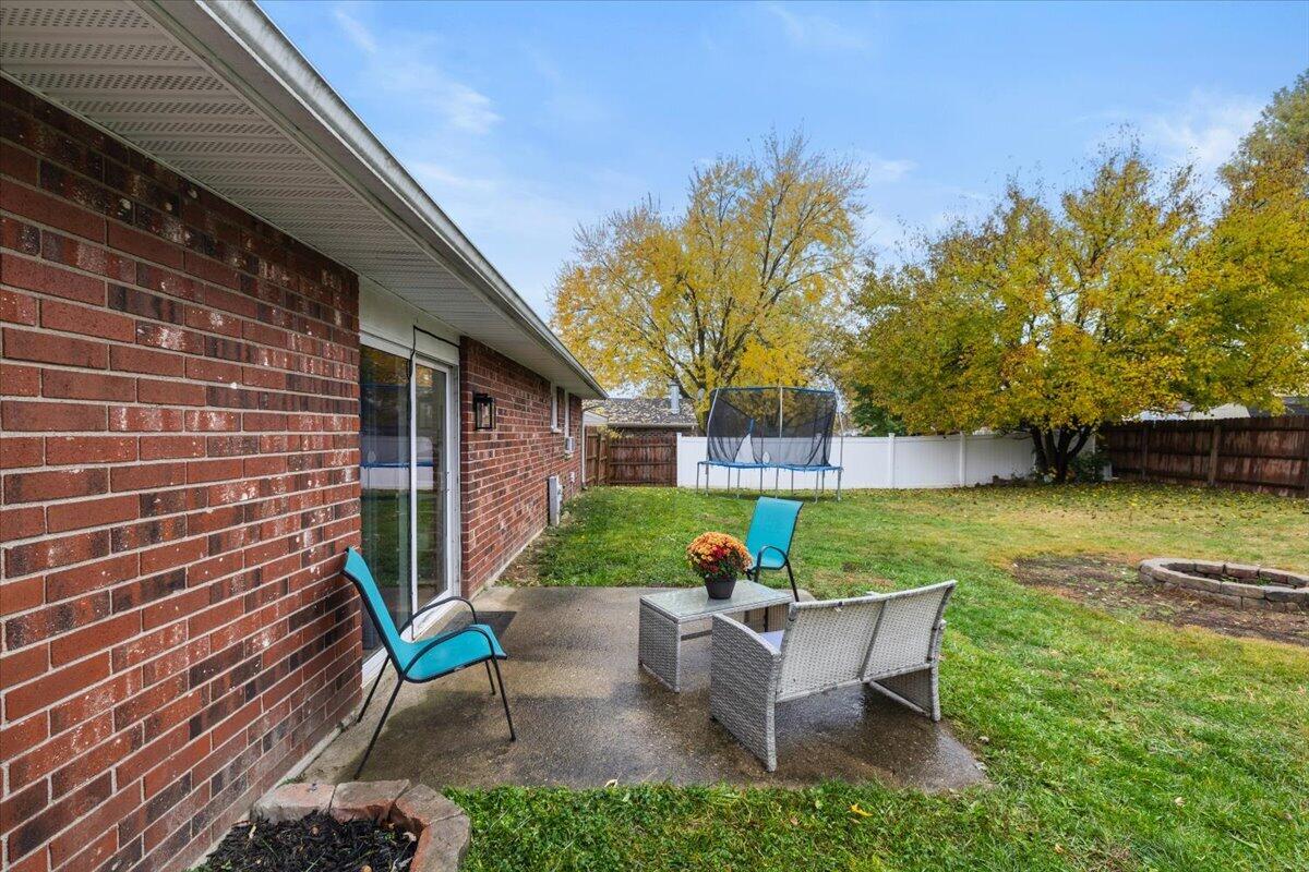 1482 Lee Road, Troy, Ohio 45373