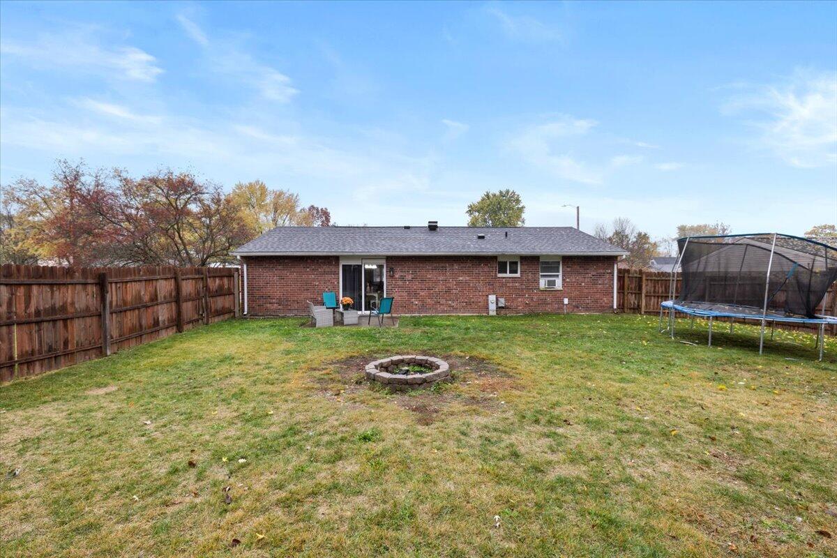 1482 Lee Road, Troy, Ohio 45373