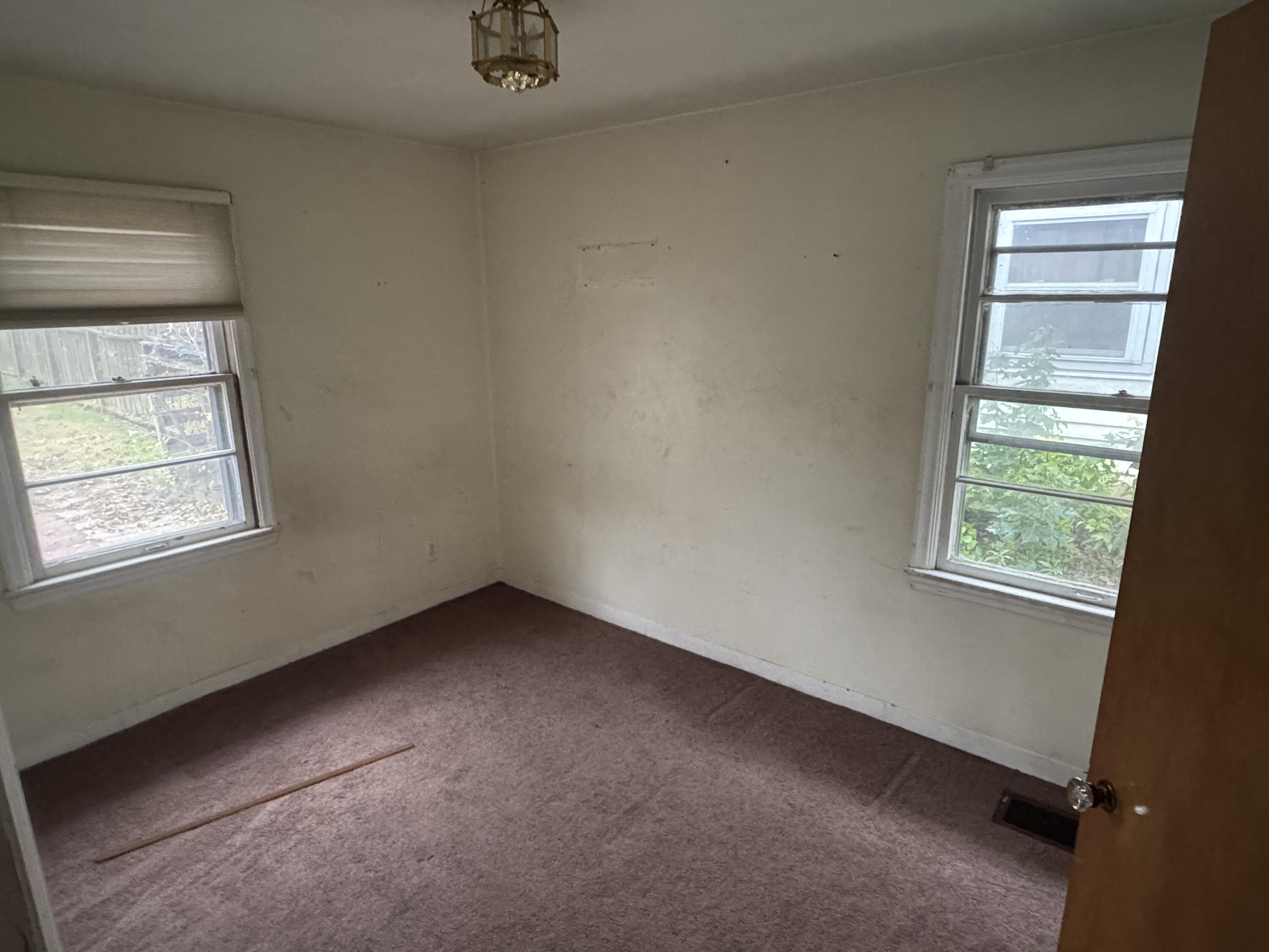 2221 Harshman Boulevard, Springfield, Ohio 45504