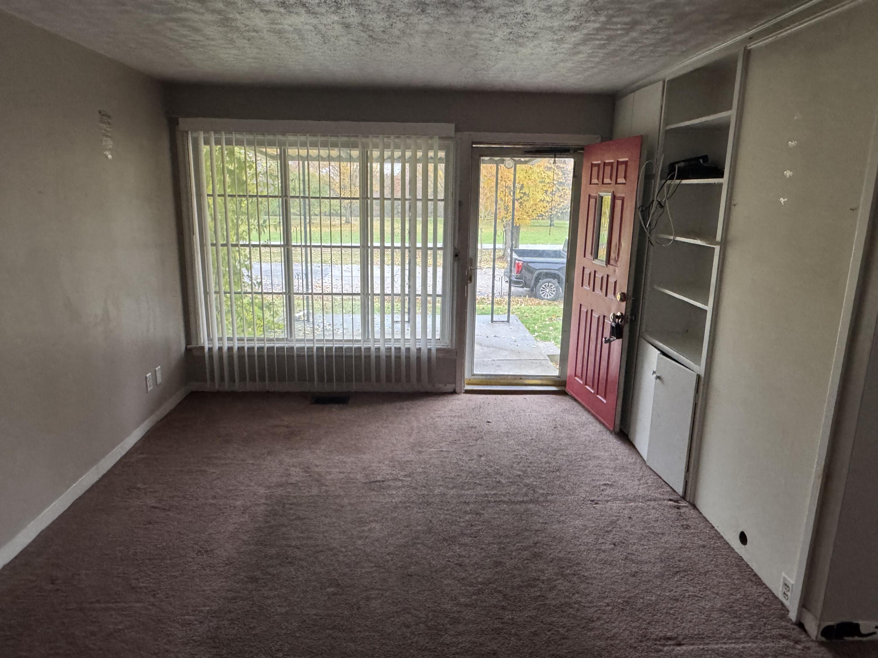 2221 Harshman Boulevard, Springfield, Ohio 45504