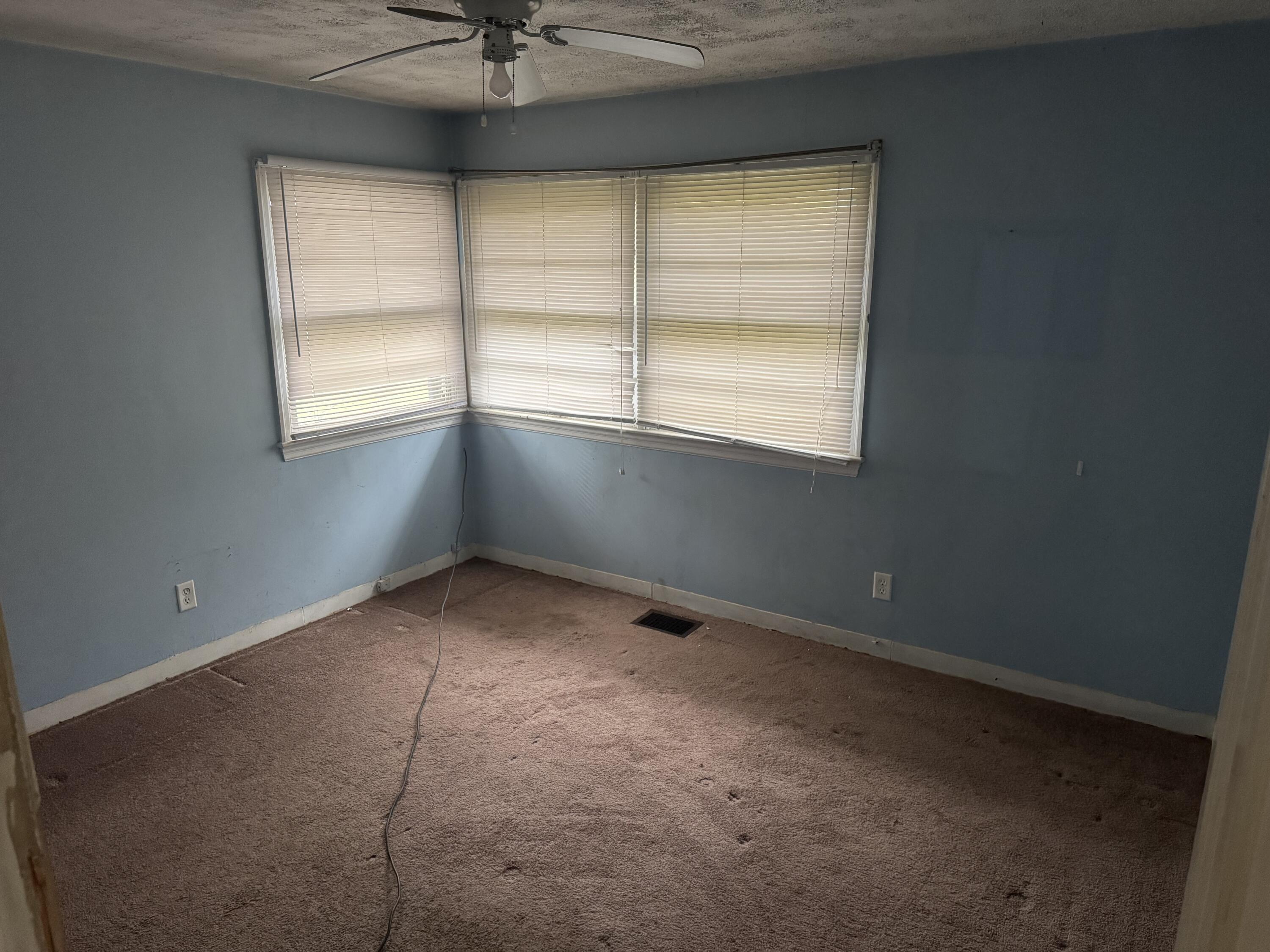 2221 Harshman Boulevard, Springfield, Ohio 45504