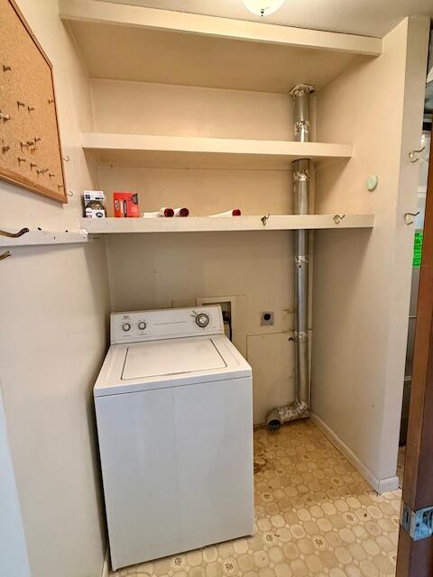 1235 Marwood Drive, Piqua, Ohio 45356