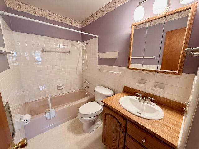 1235 Marwood Drive, Piqua, Ohio 45356