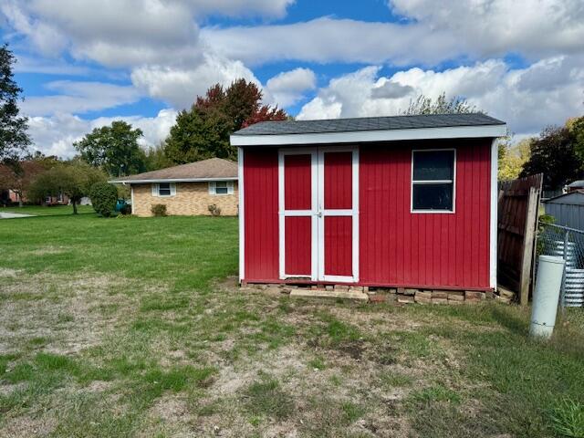 1235 Marwood Drive, Piqua, Ohio 45356