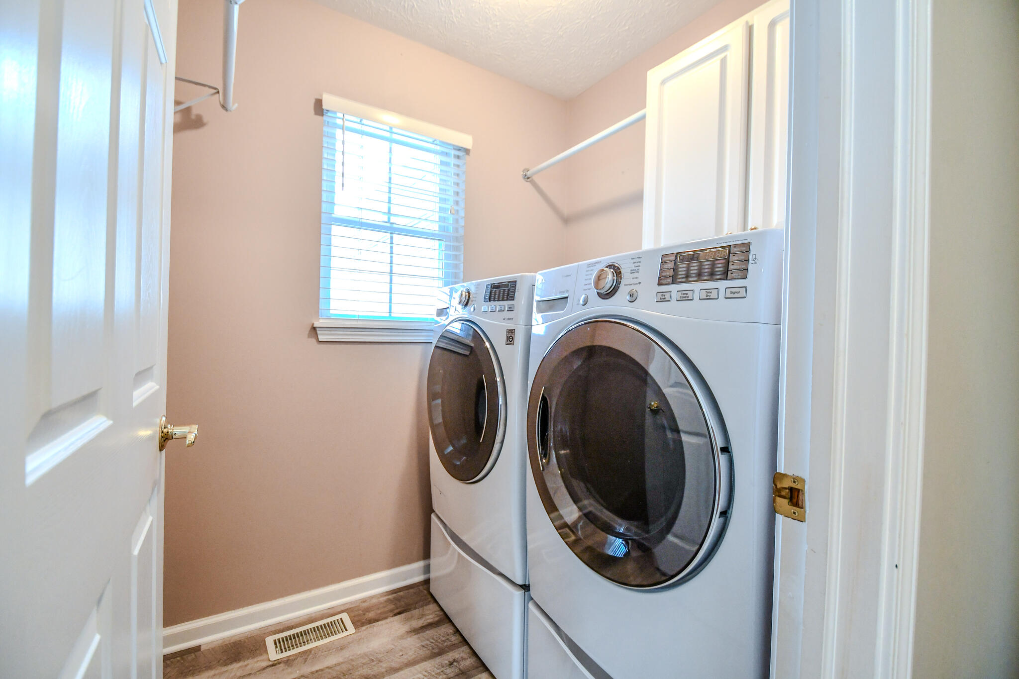 1325 Kenton Way, Troy, Ohio 45373