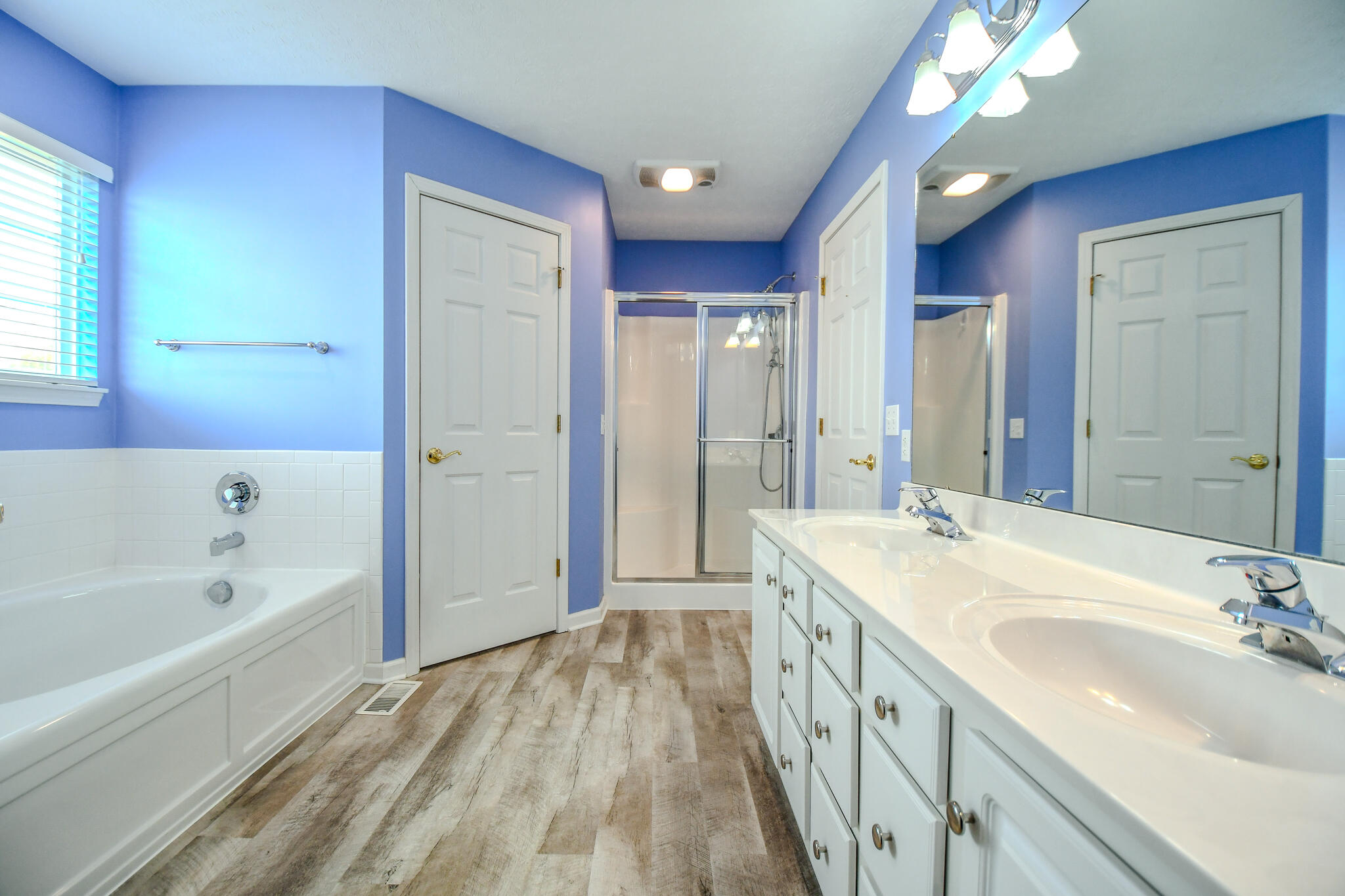 1325 Kenton Way, Troy, Ohio 45373