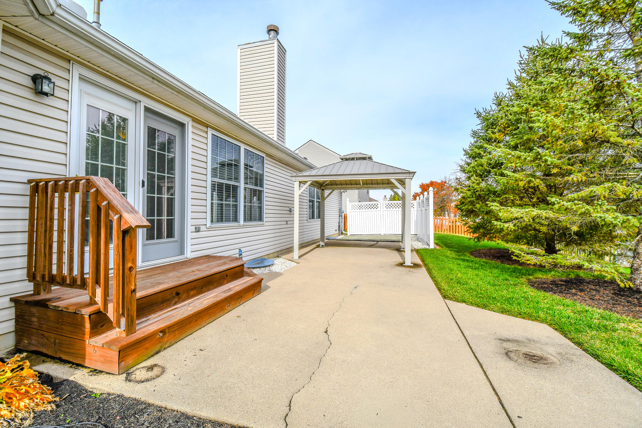 1325 Kenton Way, Troy, Ohio 45373