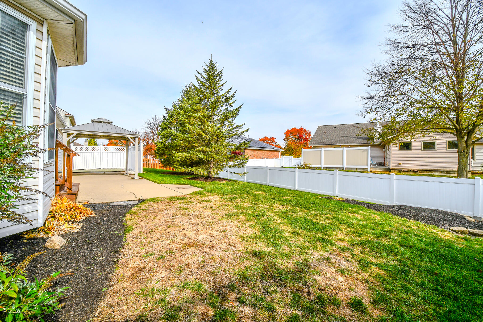 1325 Kenton Way, Troy, Ohio 45373