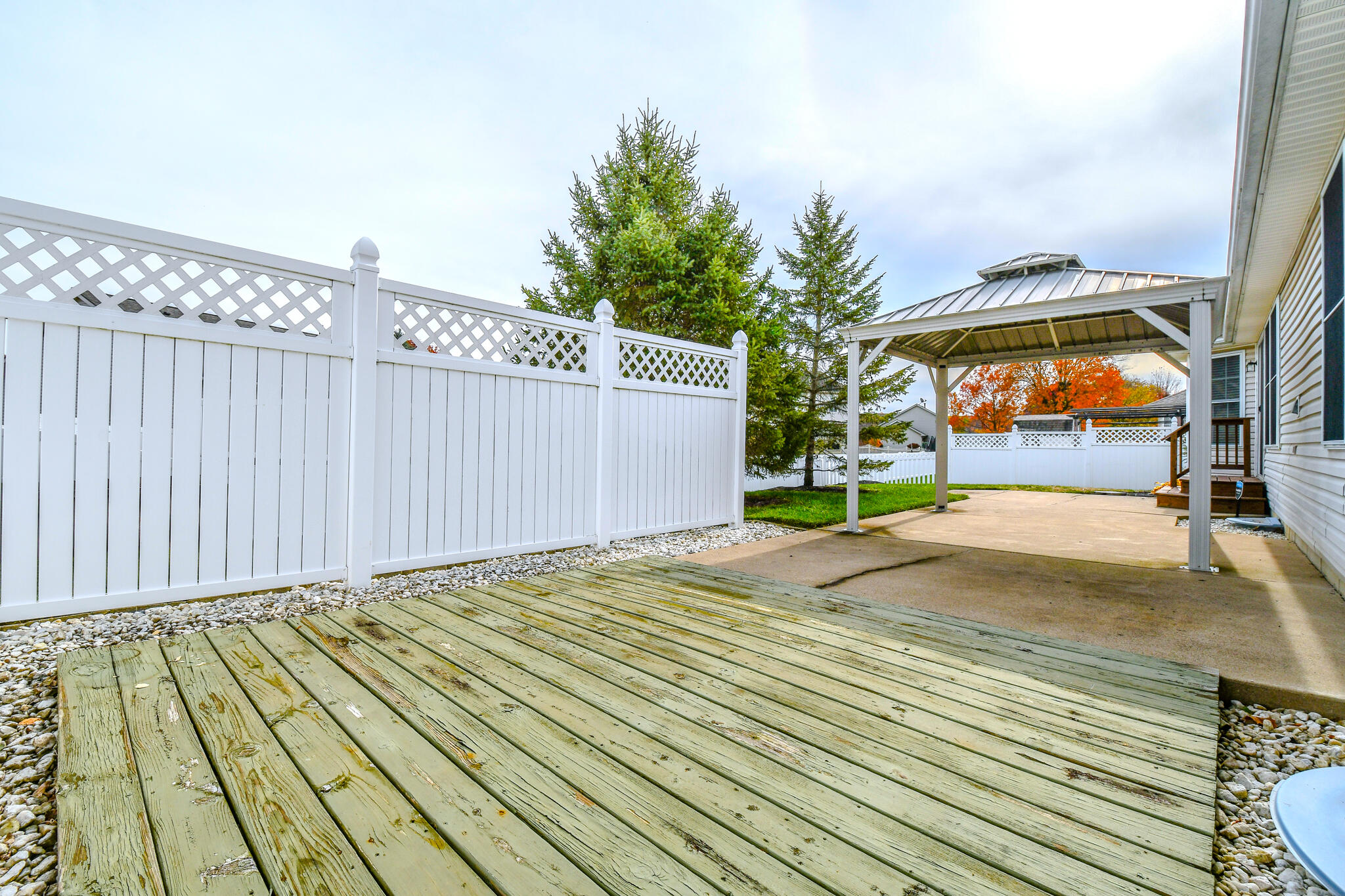 1325 Kenton Way, Troy, Ohio 45373