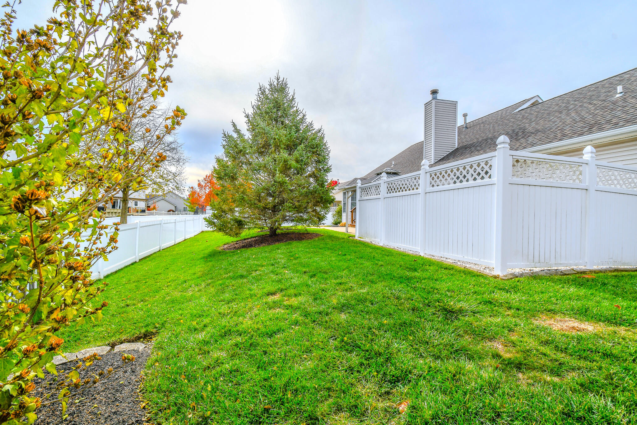 1325 Kenton Way, Troy, Ohio 45373