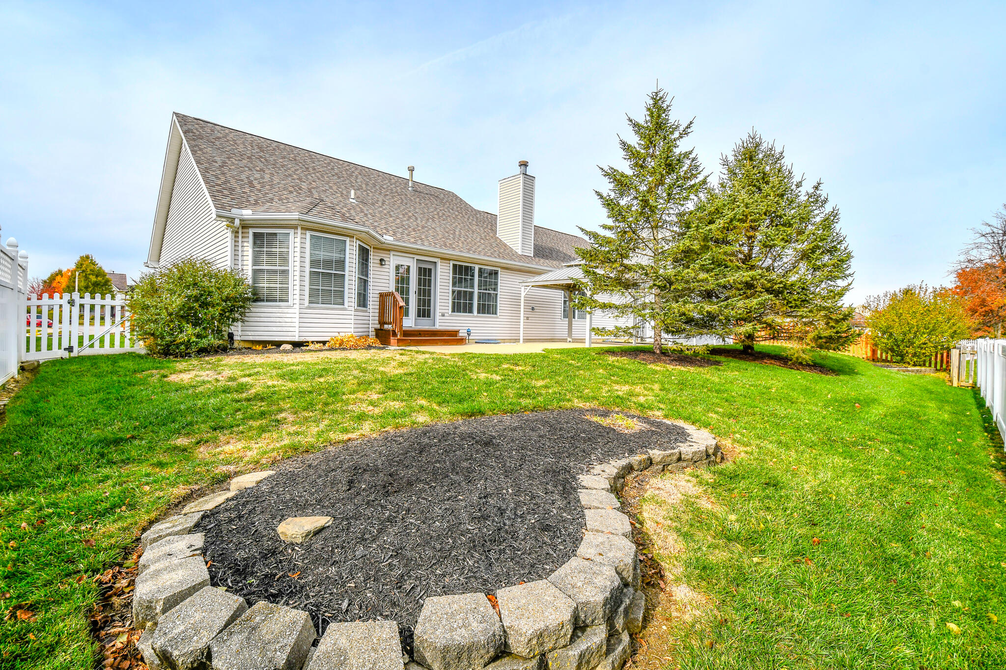 1325 Kenton Way, Troy, Ohio 45373