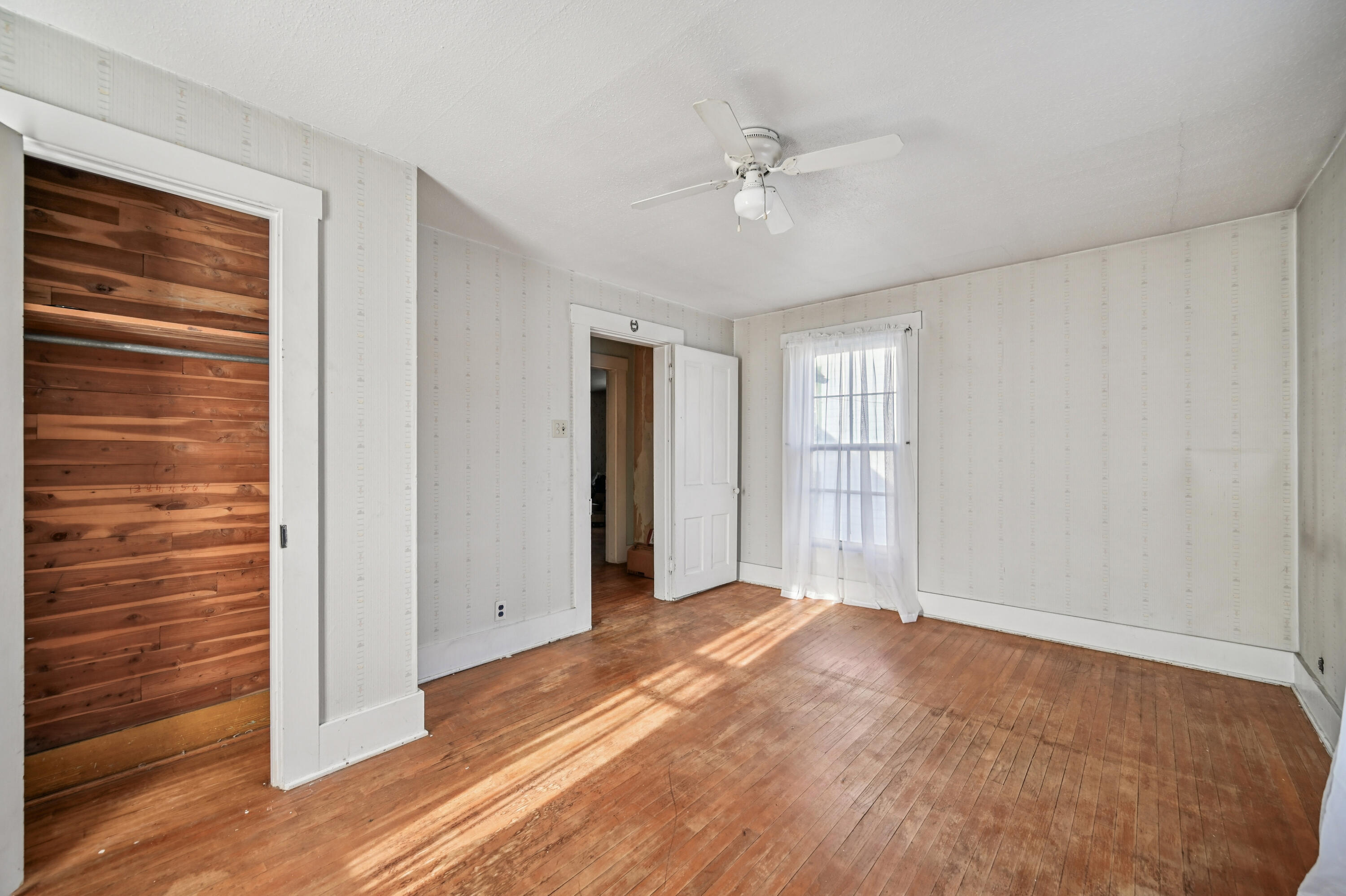 106 Race Street, Mechanicsburg, Ohio 43044