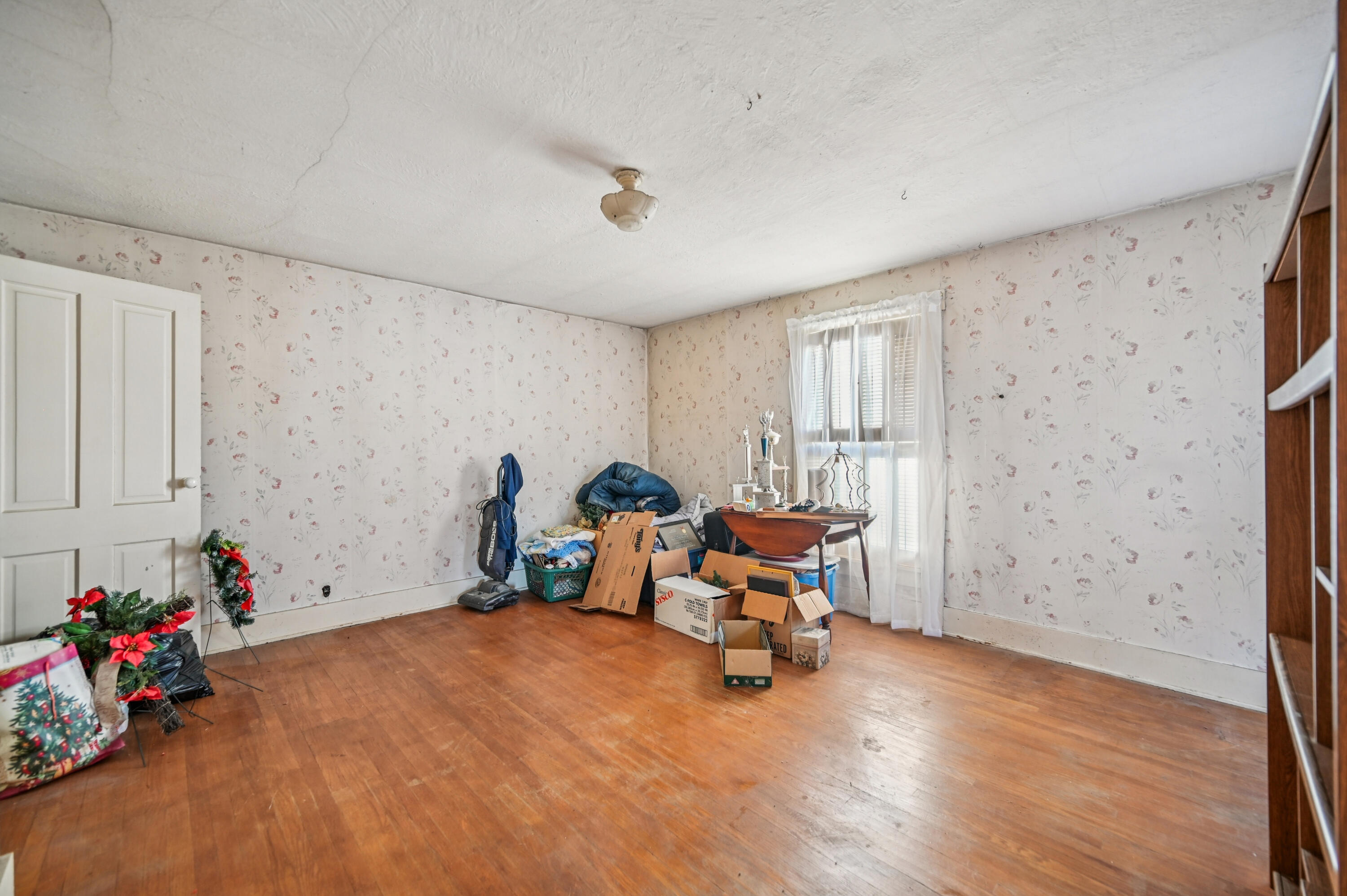 106 Race Street, Mechanicsburg, Ohio 43044