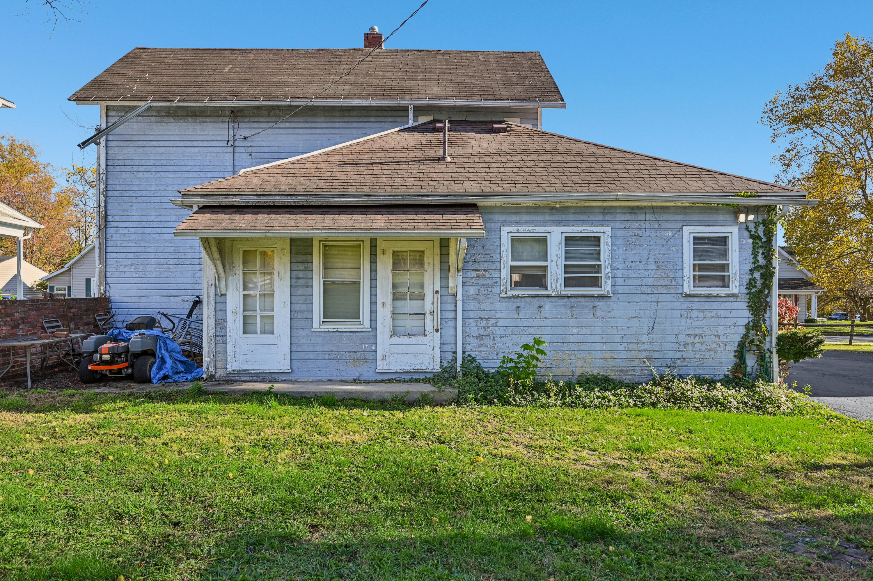 106 Race Street, Mechanicsburg, Ohio 43044