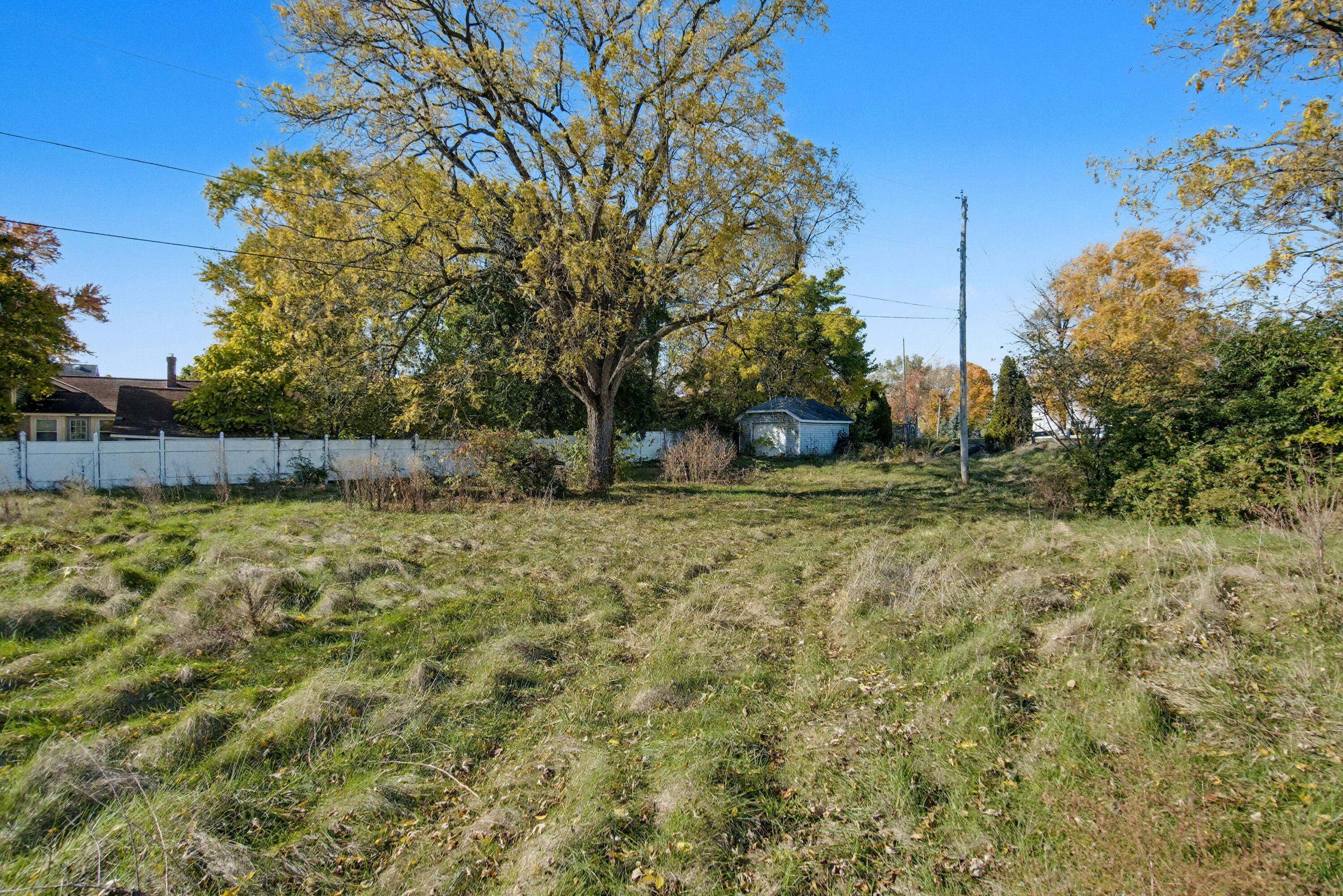 111 Pike Street, Laura, Ohio 45337