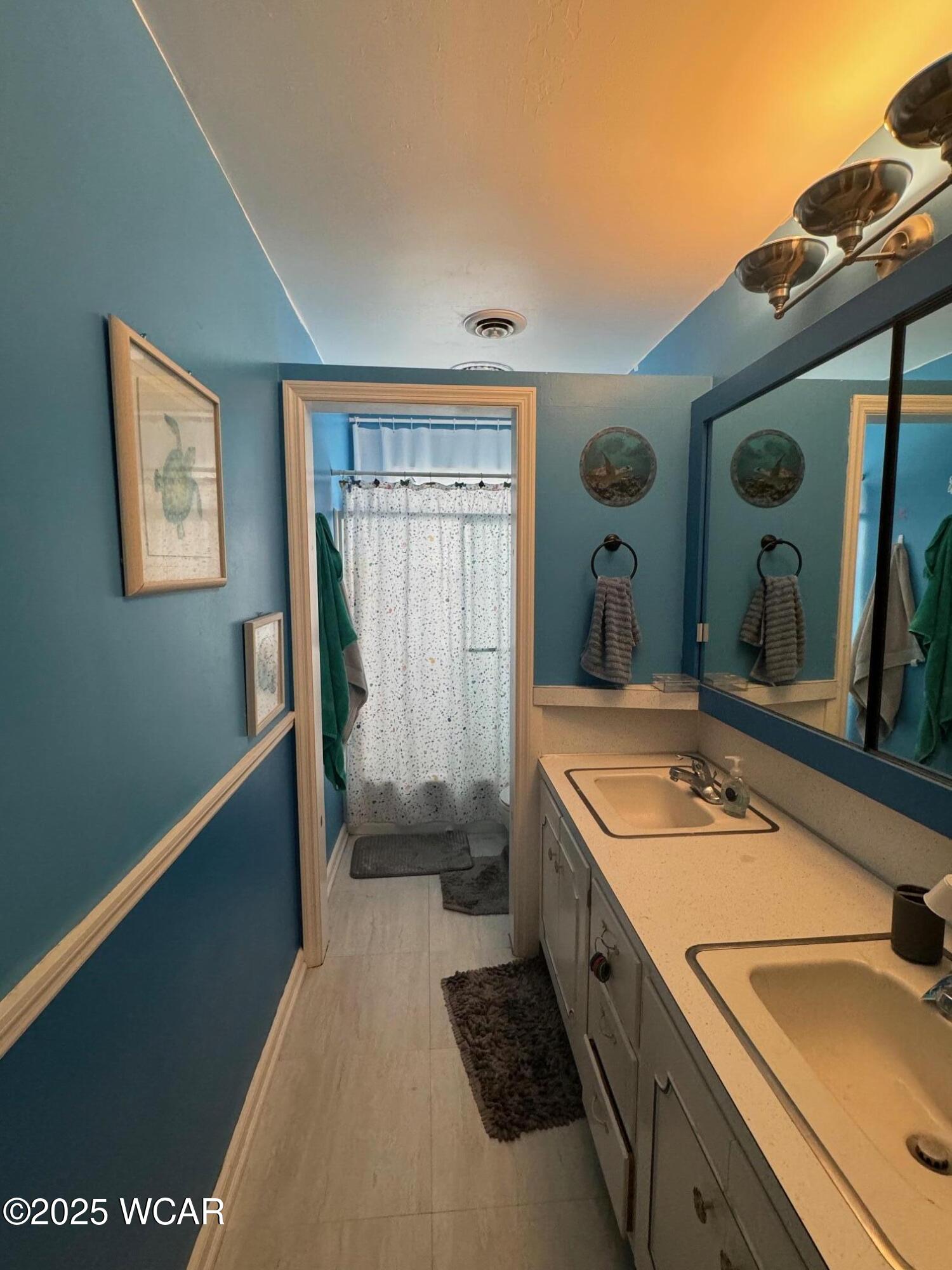 777 Maydoll Drive, Kenton, Ohio