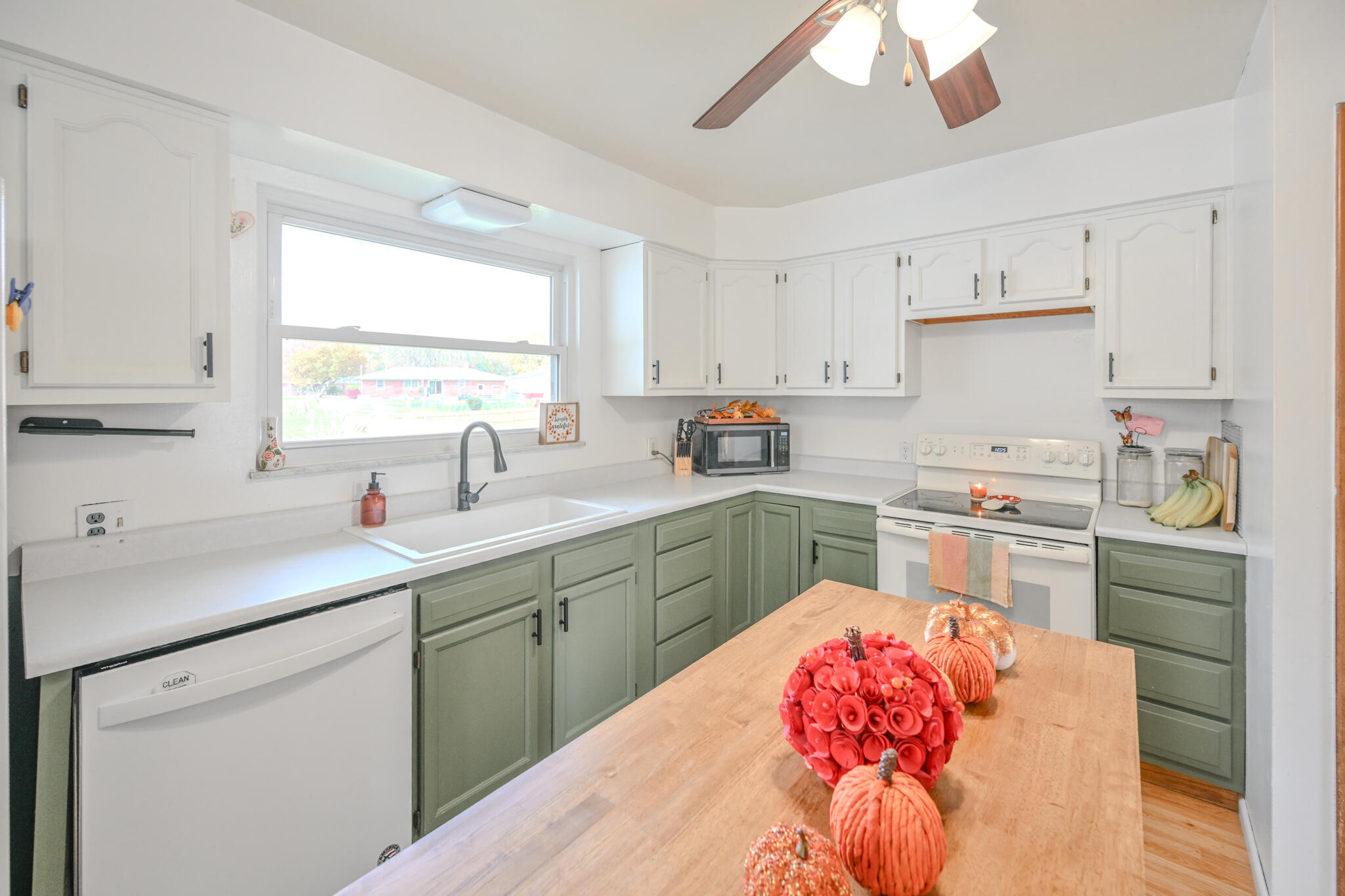 557 Vale Road, Springfield, Ohio 45504