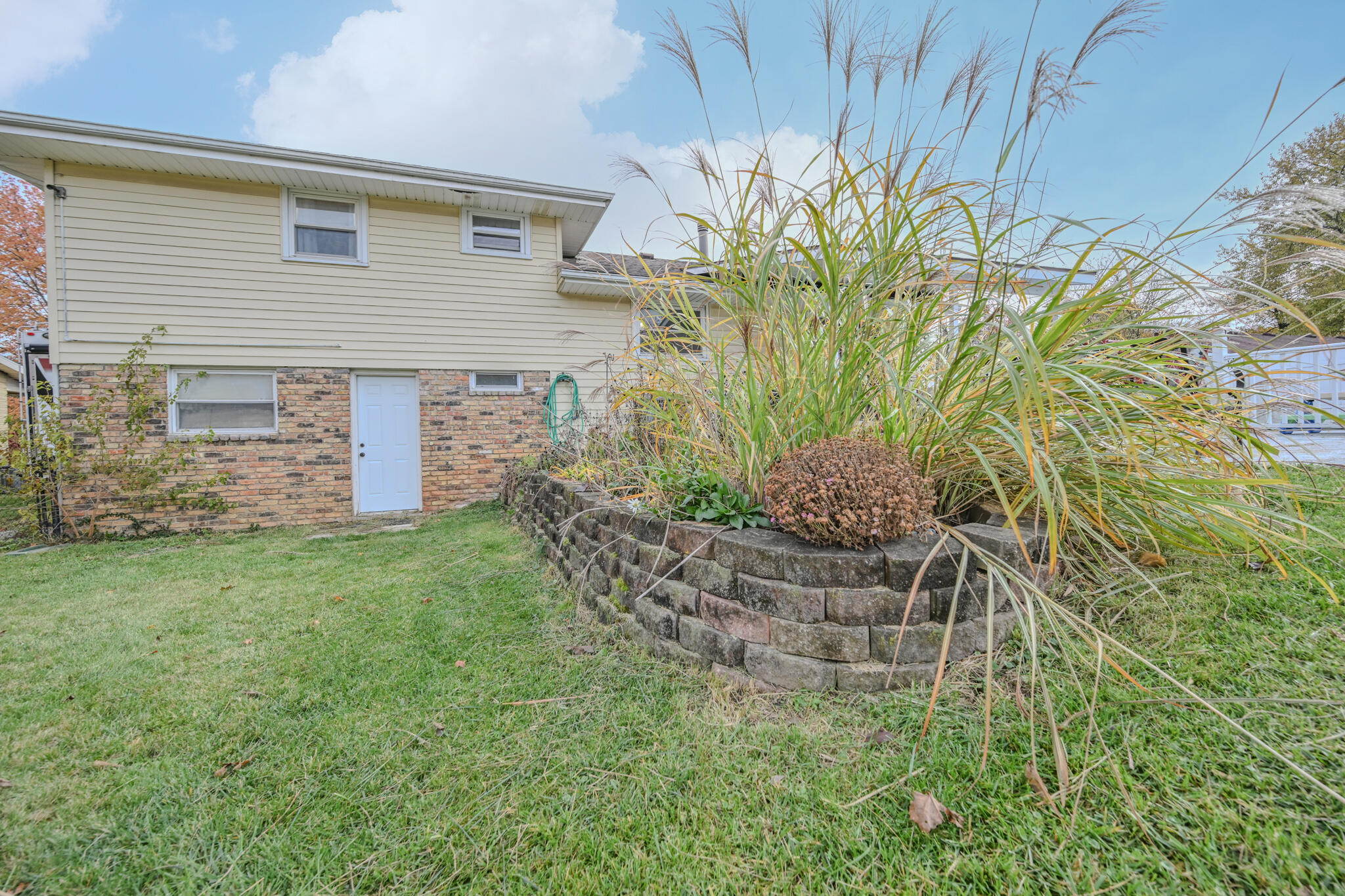 557 Vale Road, Springfield, Ohio 45504