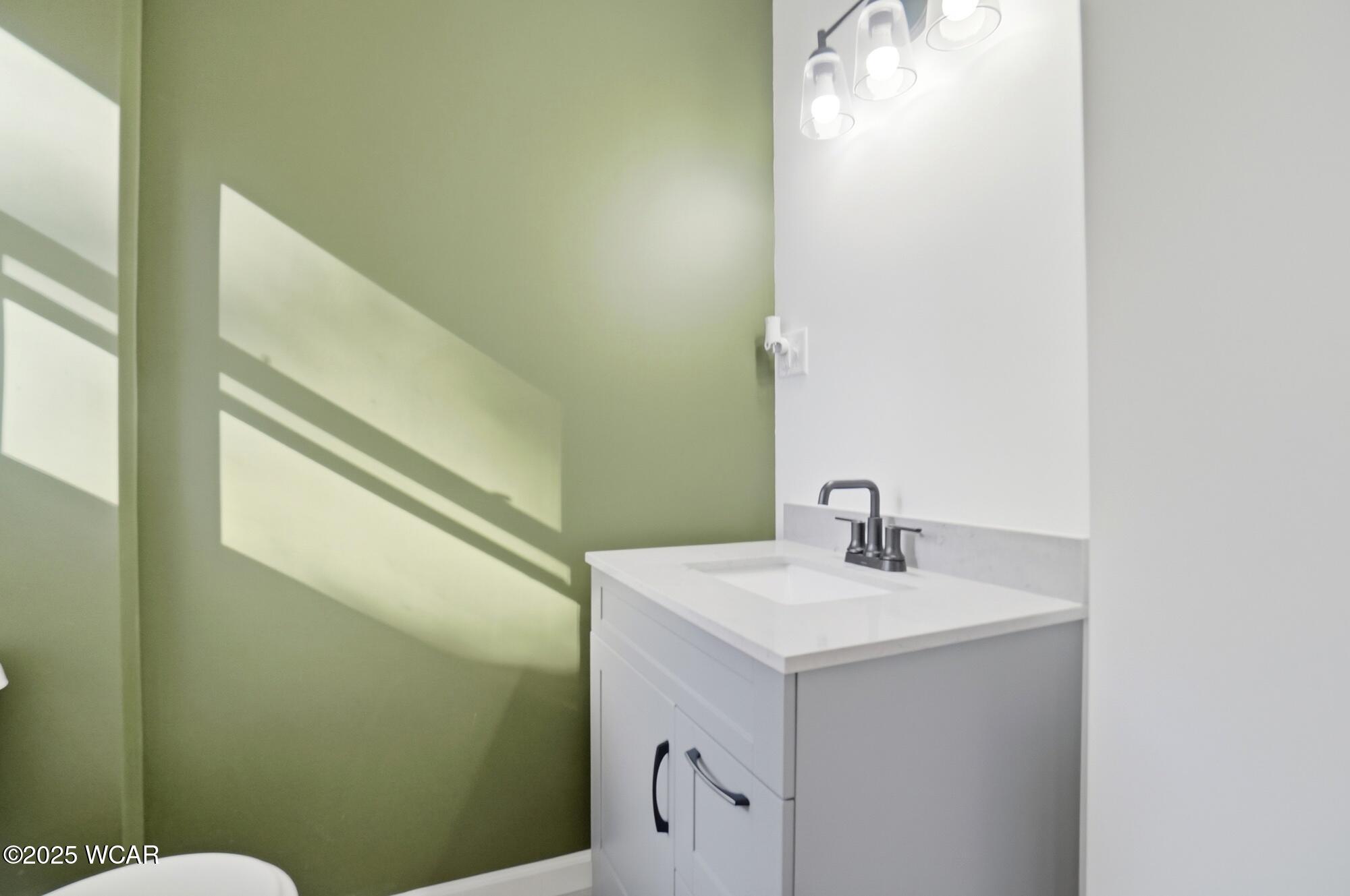 5600 Hanthorn Road, Lima, Ohio