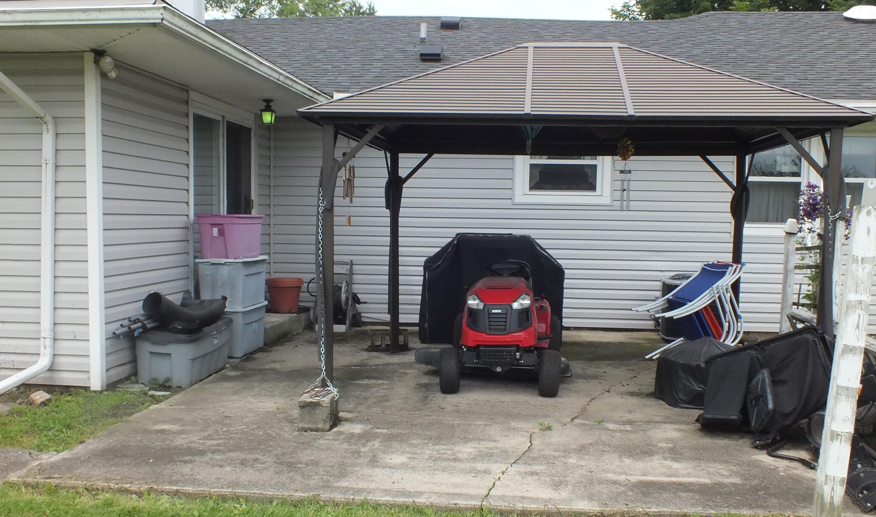 109 Palm Drive, Greenville, Ohio 45331