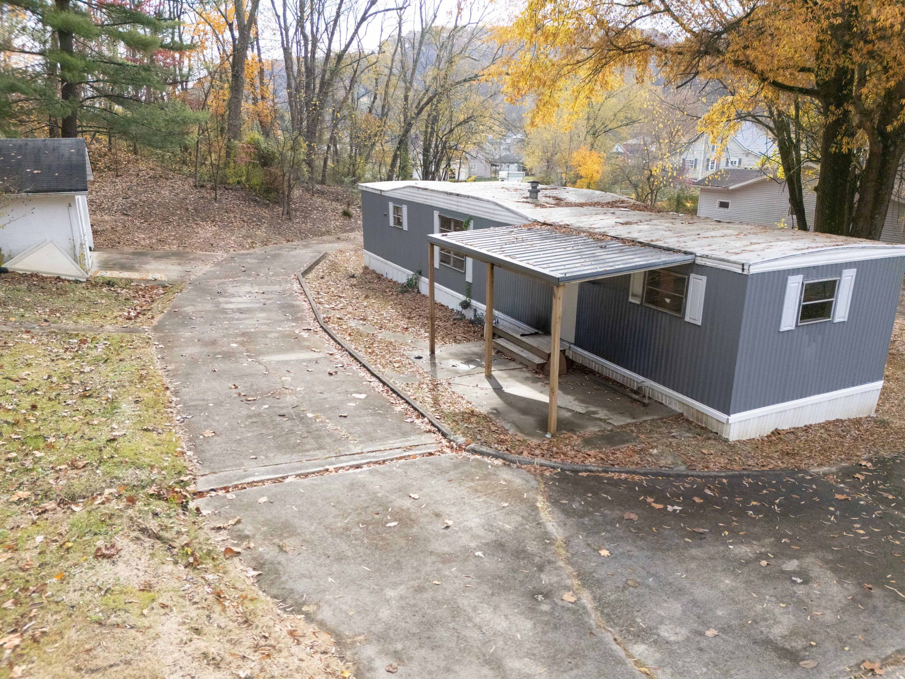 2112 Canter Drive, Portsmouth, Ohio 45662