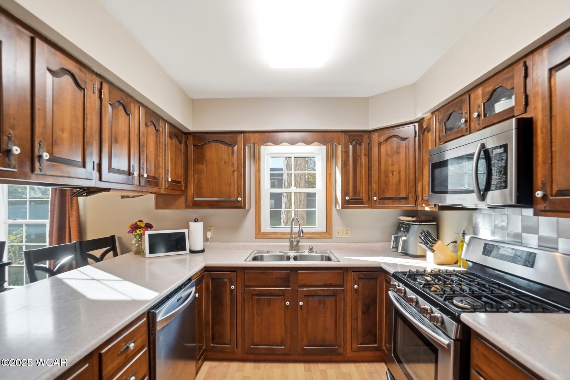 704 Bentwood Drive, Lima, Ohio