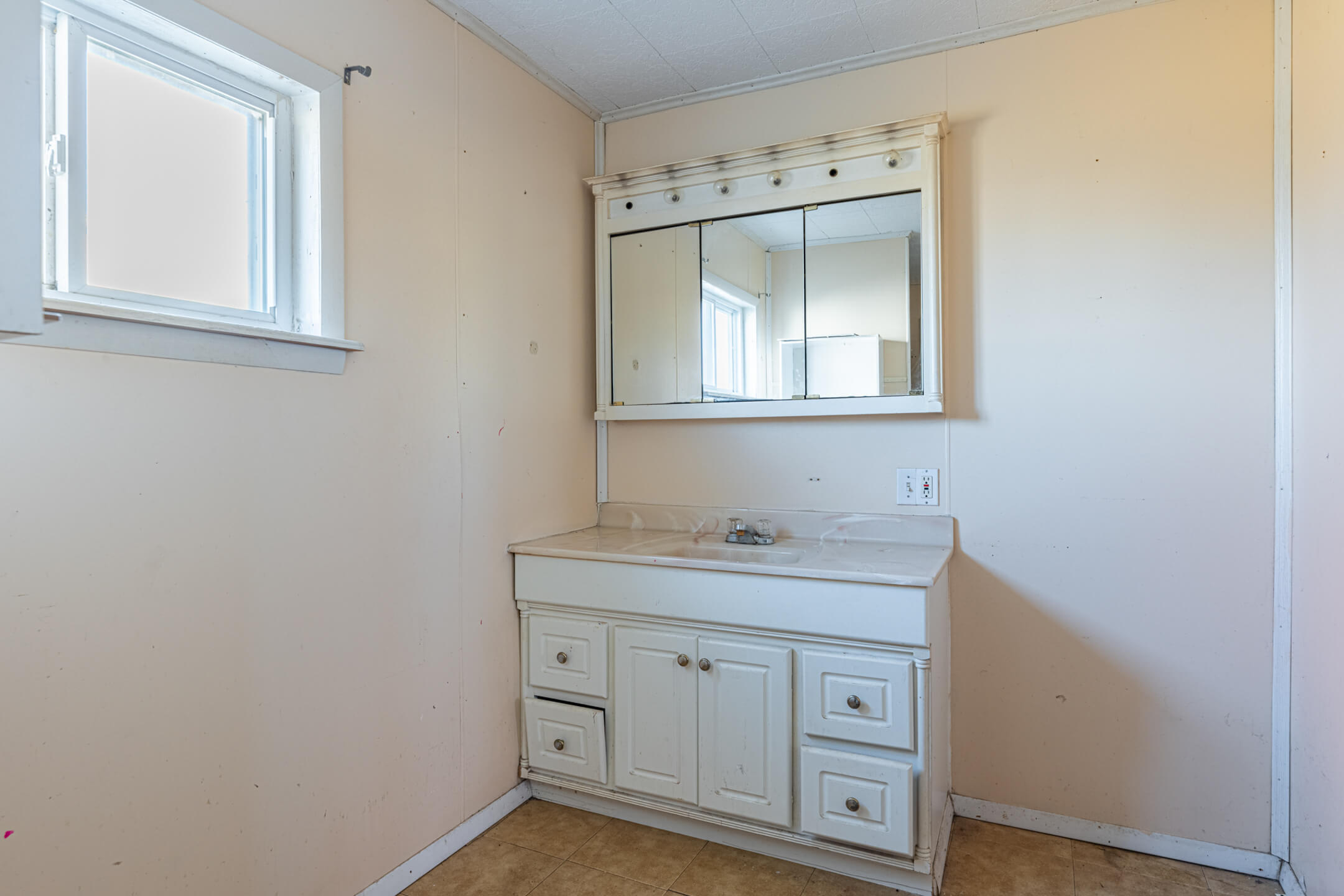 8979 State Route 235, Lakeview, Ohio 43331