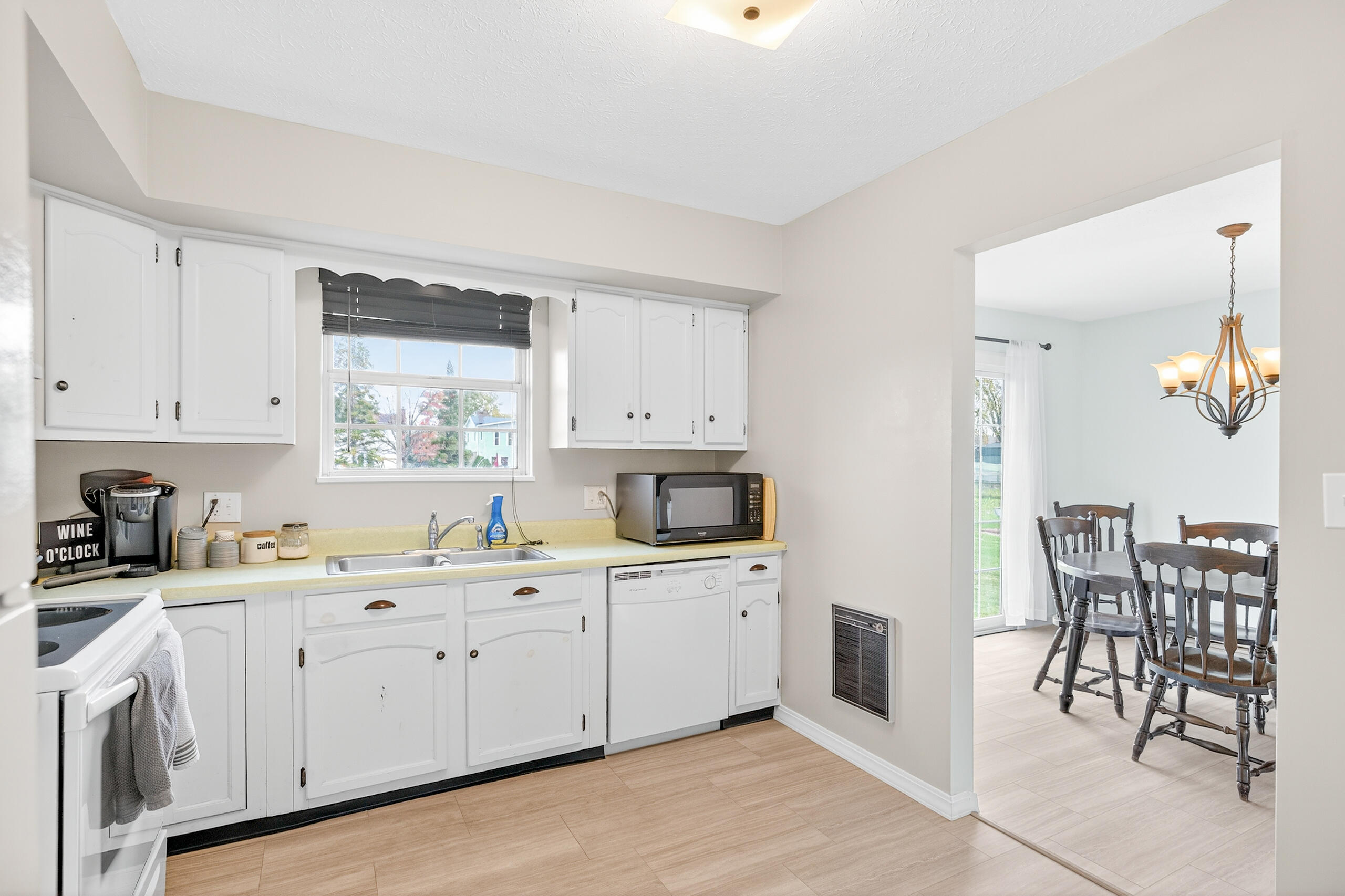 2642 Broadway Avenue, Sidney, Ohio 45365