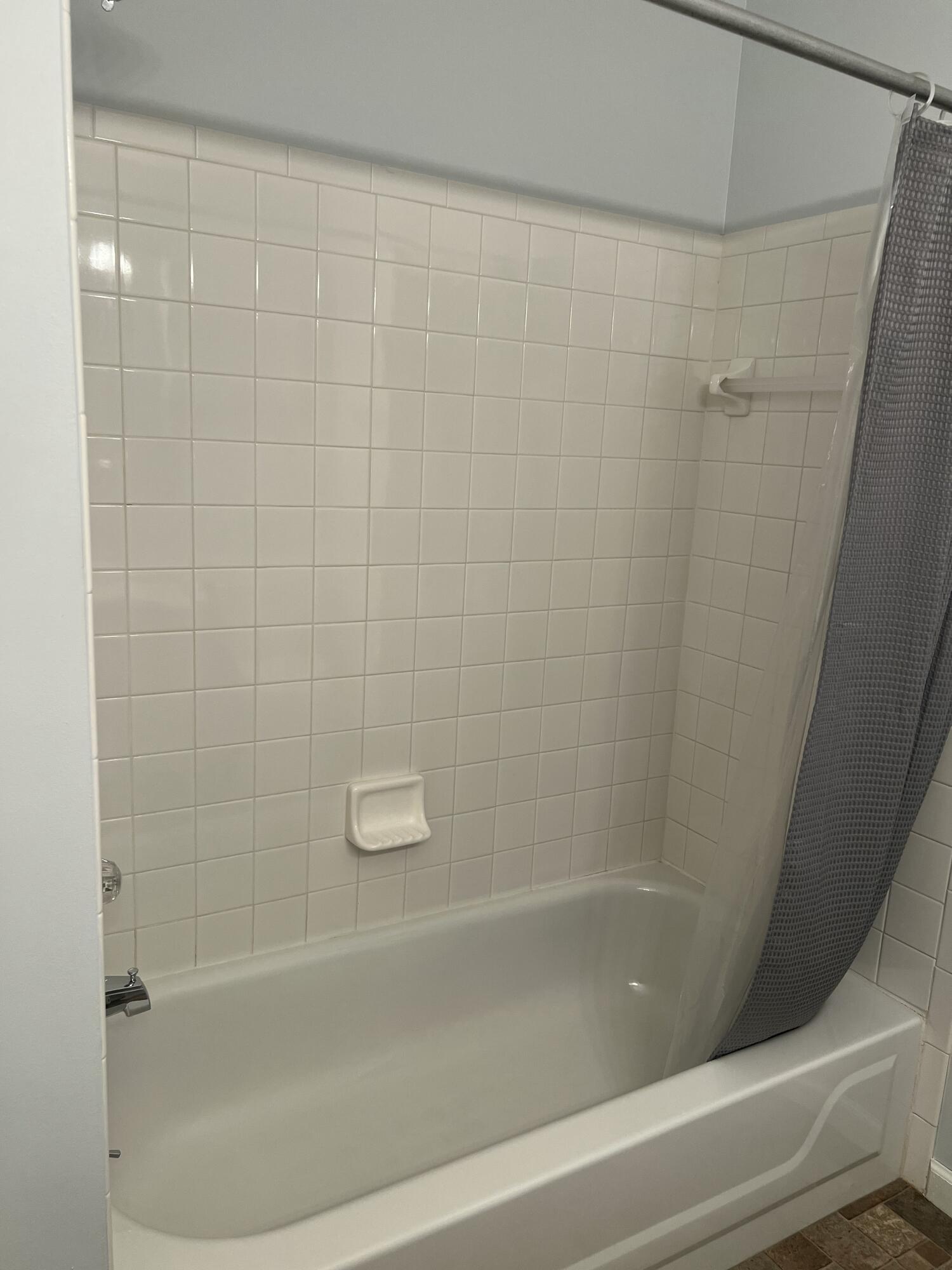 3126 Lakeview Court, Springfield, Ohio 45503