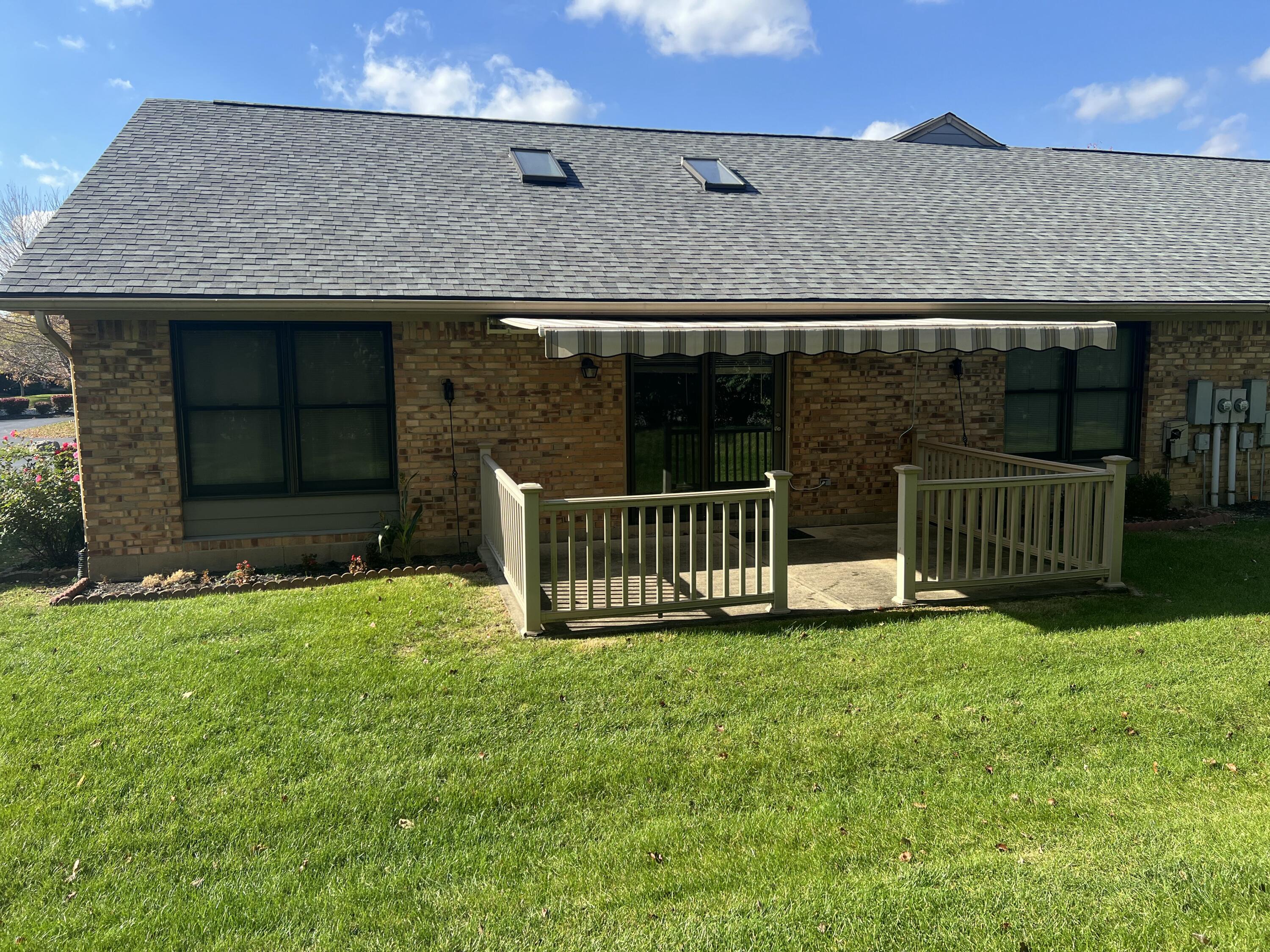 3126 Lakeview Court, Springfield, Ohio 45503