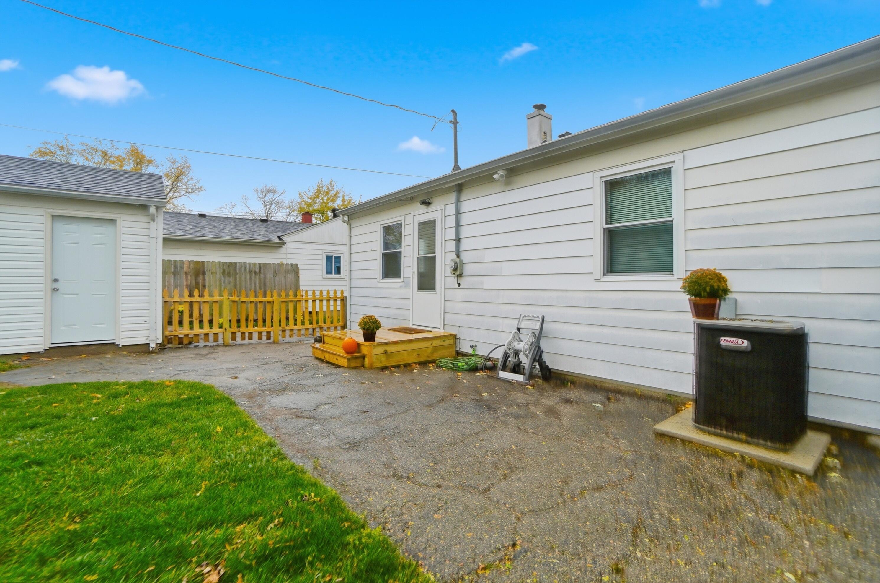 728 Mavor Street, Springfield, Ohio 45505