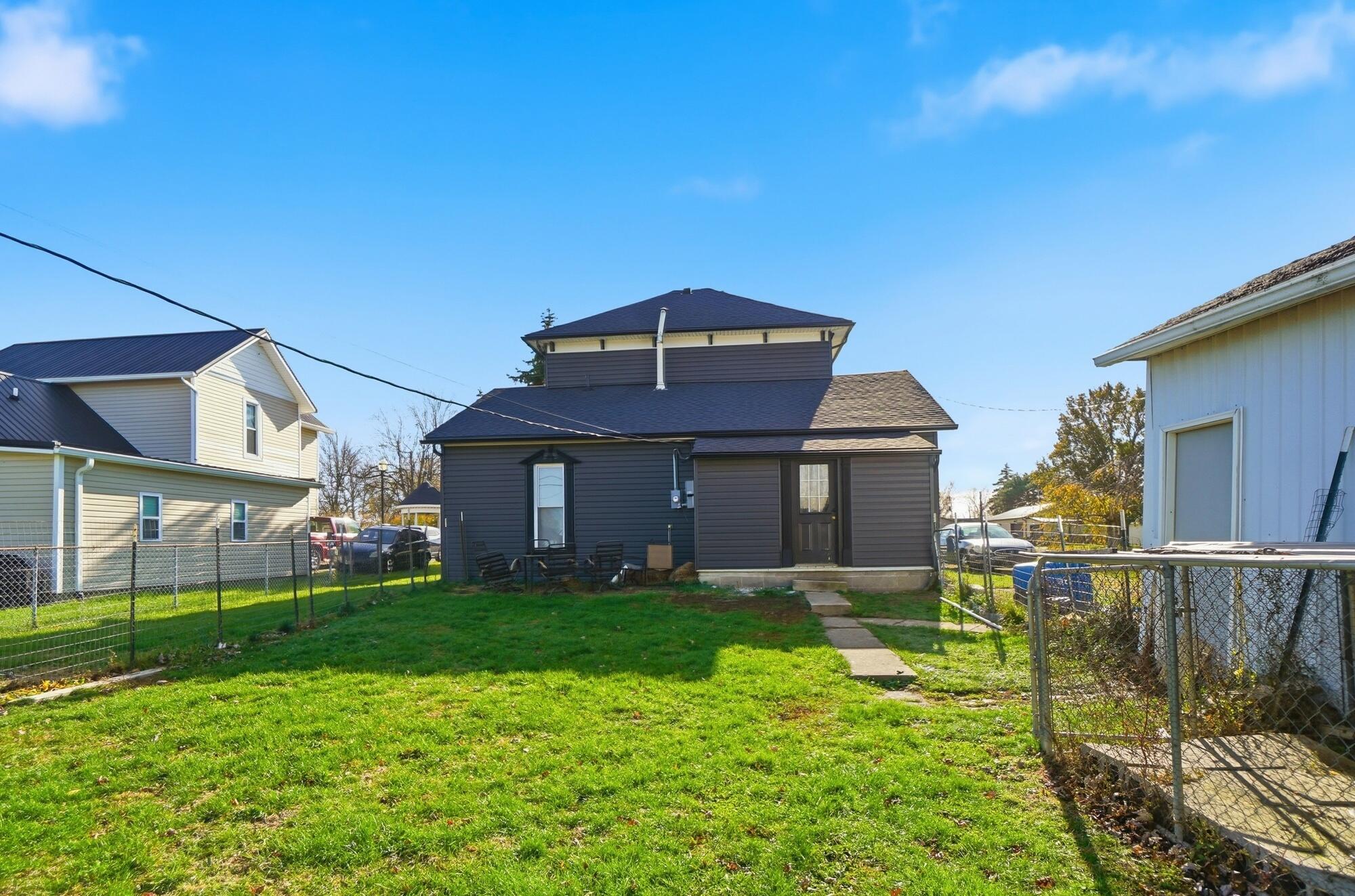 206 Pike Street, Jackson Center, Ohio 45334