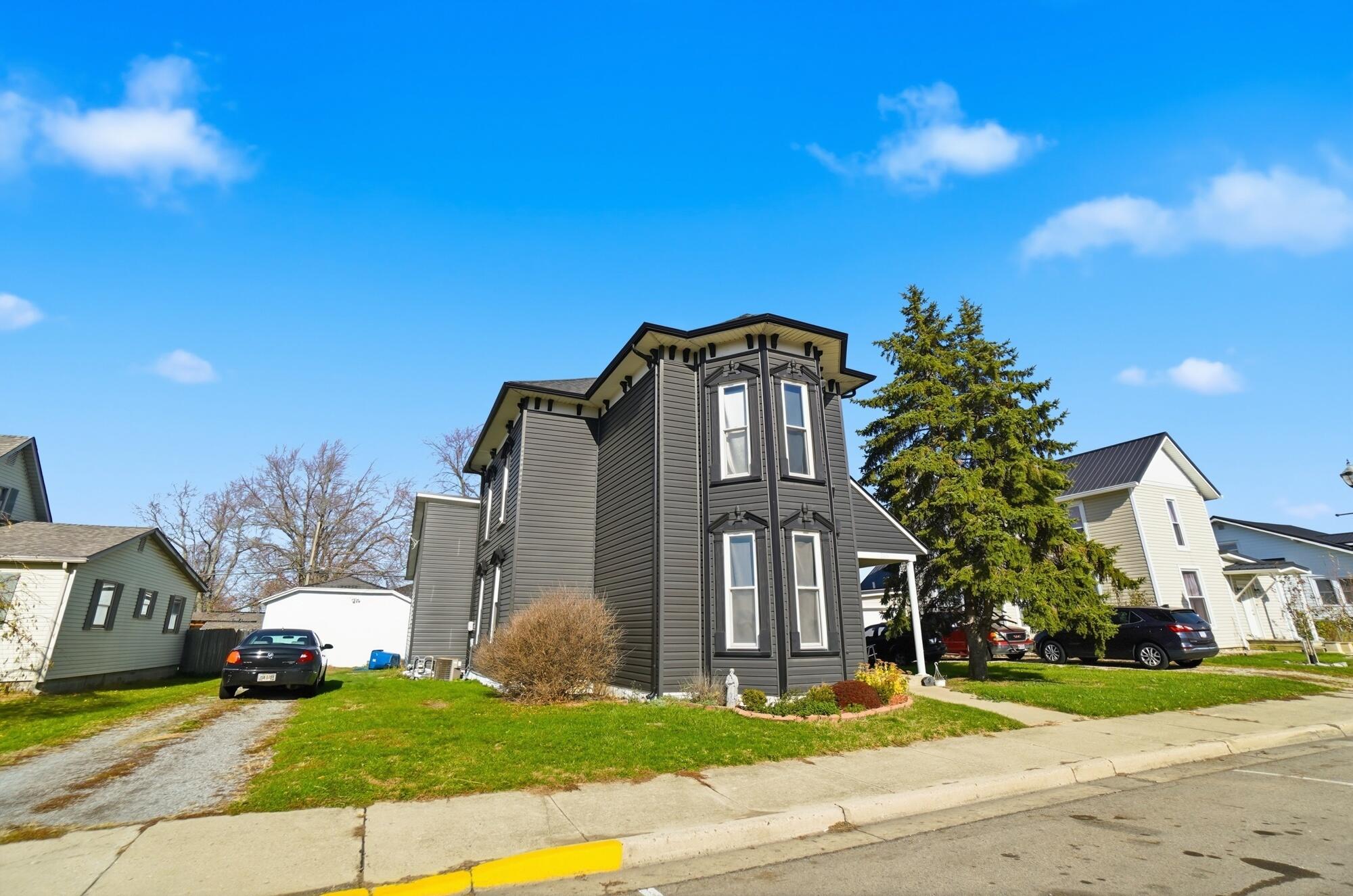 206 Pike Street, Jackson Center, Ohio 45334