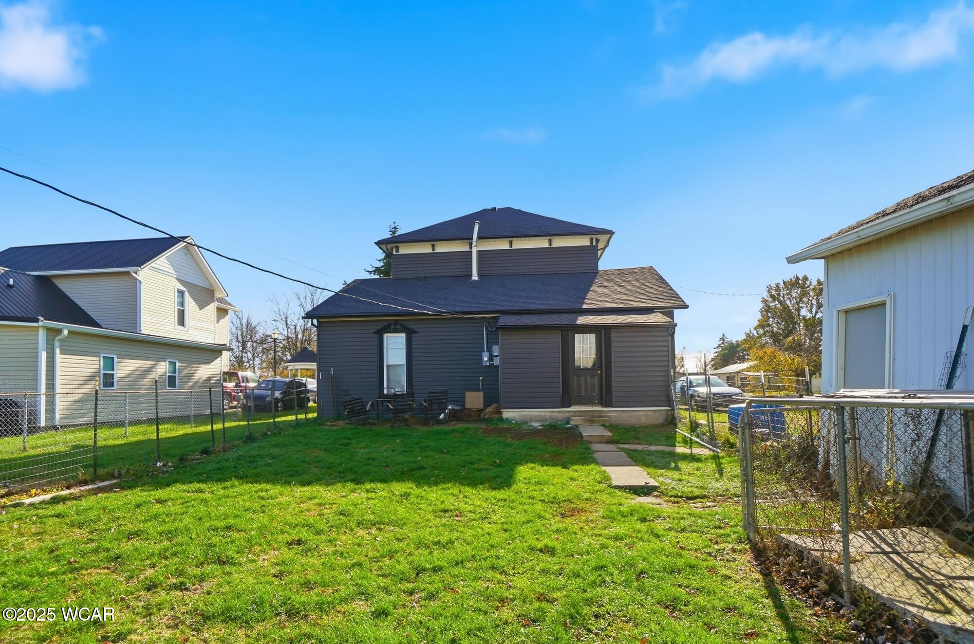 206 Pike Street, Jackson Center, Ohio