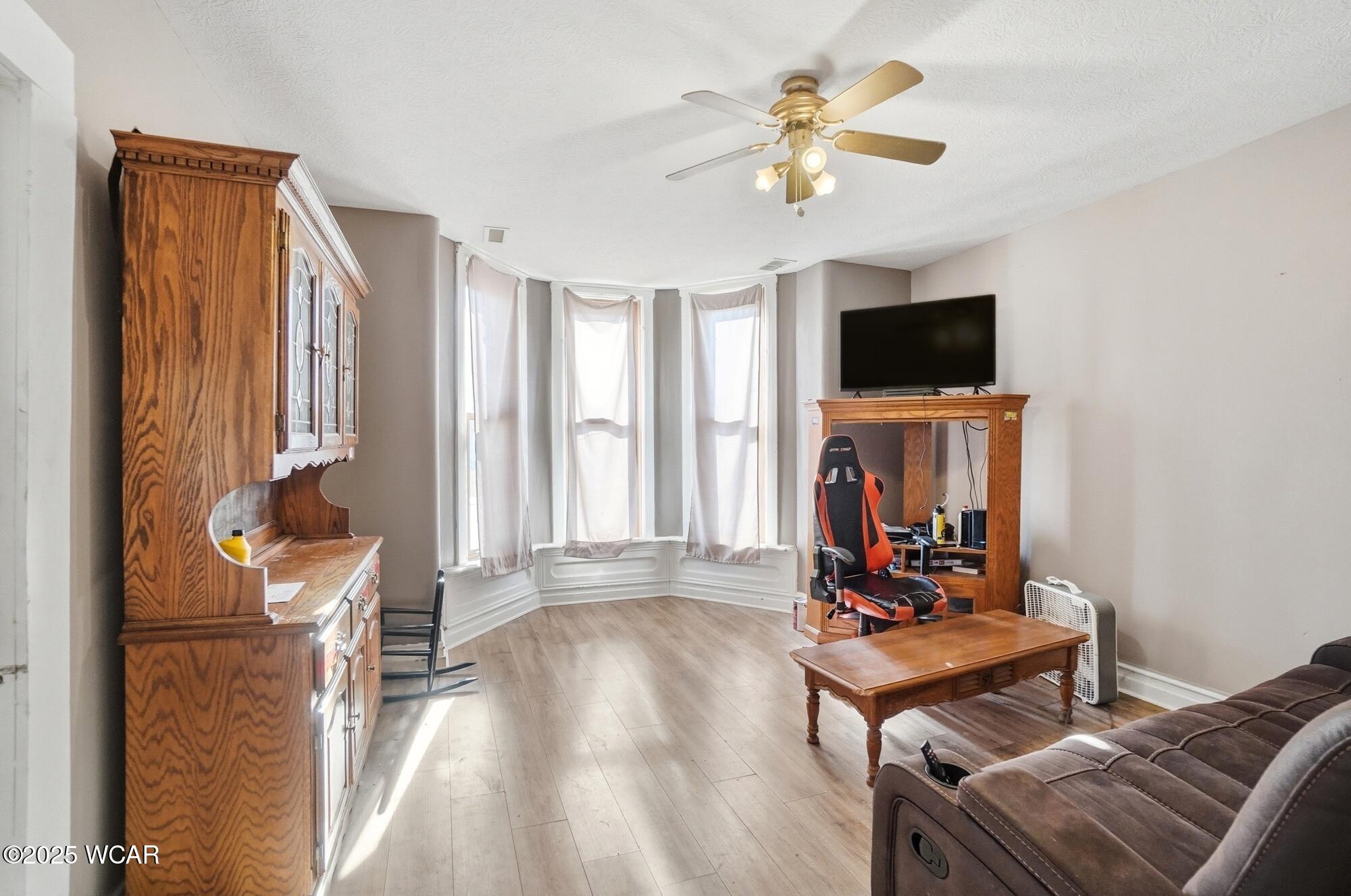 206 Pike Street, Jackson Center, Ohio