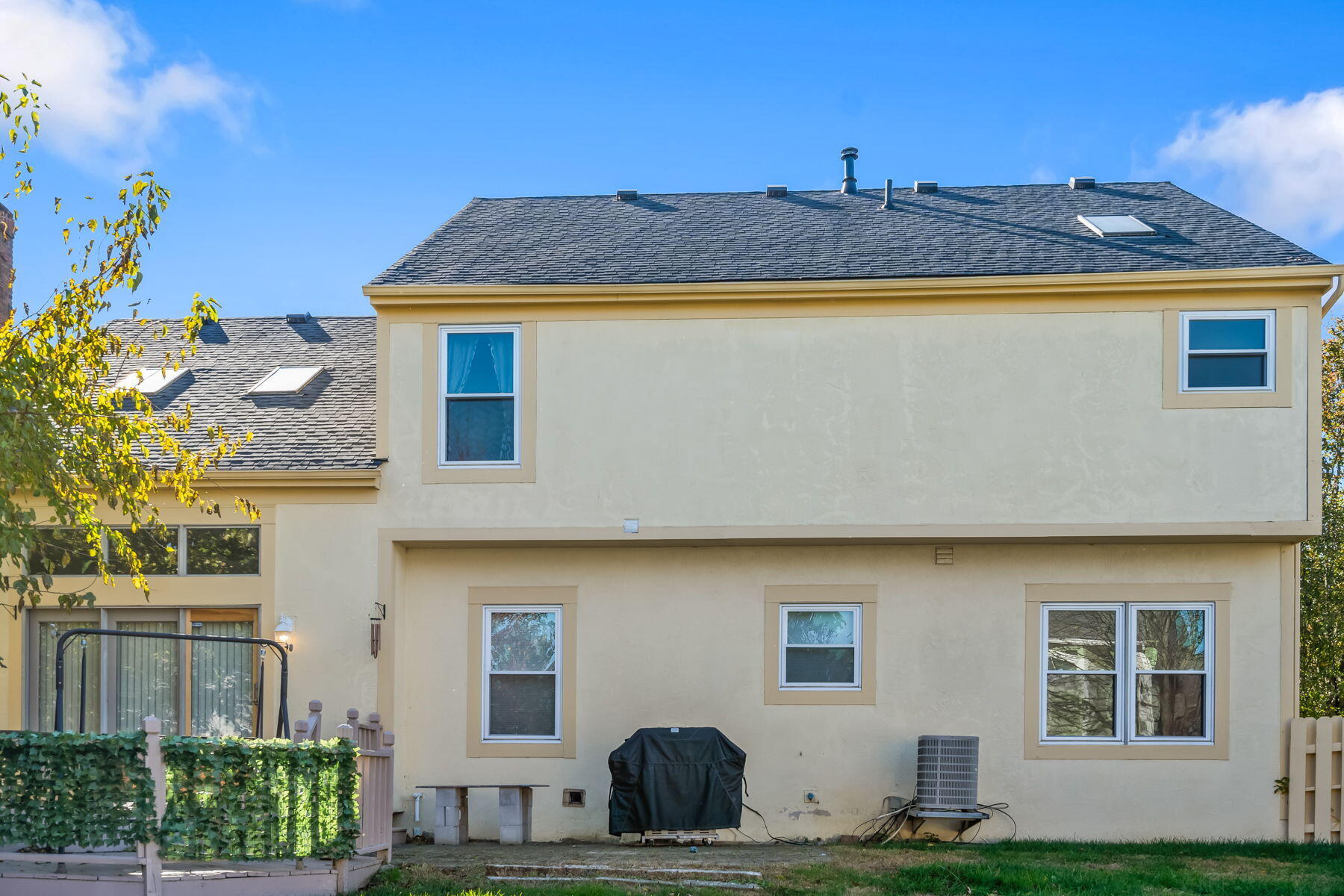 4664 Cutwater Lane, Hilliard, Ohio 43026