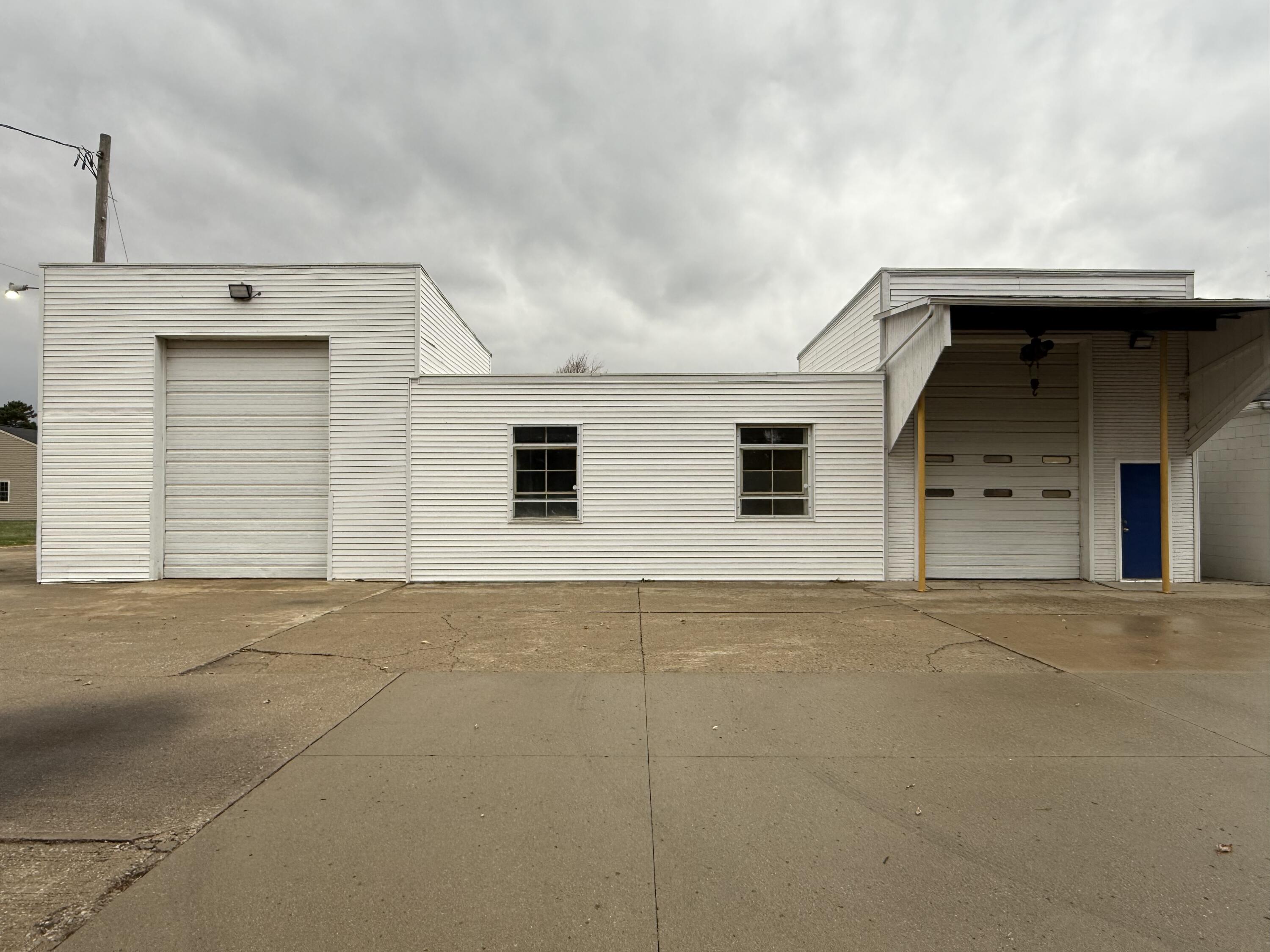 1705 Wapakoneta Avenue, Sidney, Ohio 45365