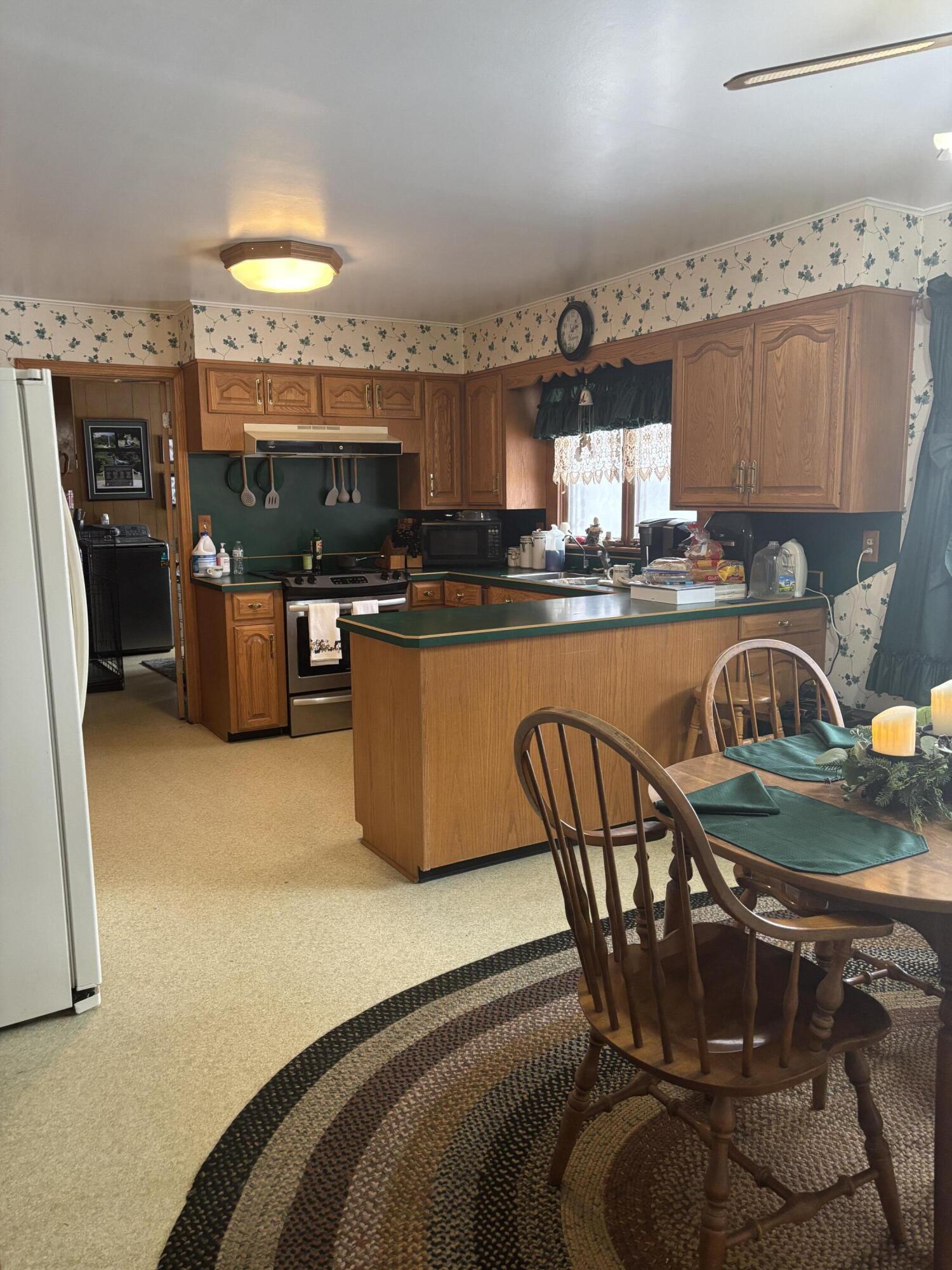 15644 Bay Road, Wapakoneta, Ohio 45895