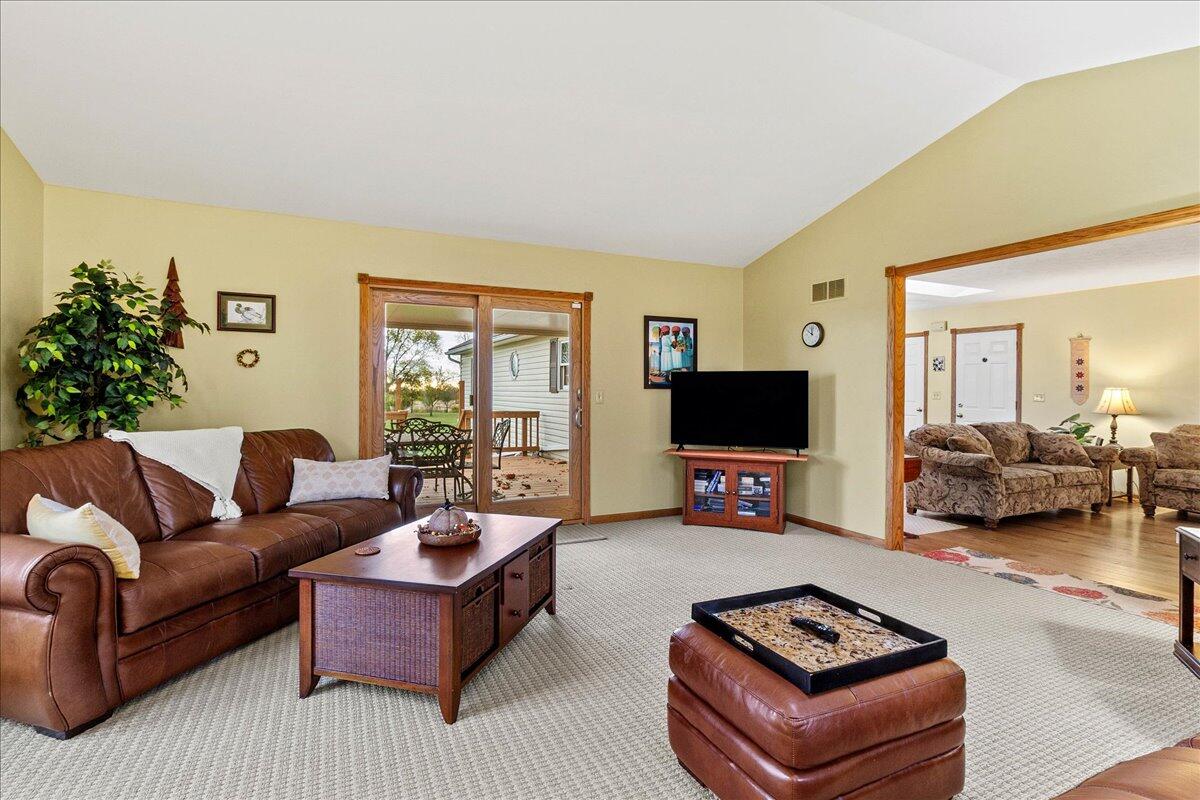 7509 State Route 287, Zanesfield, Ohio 43360