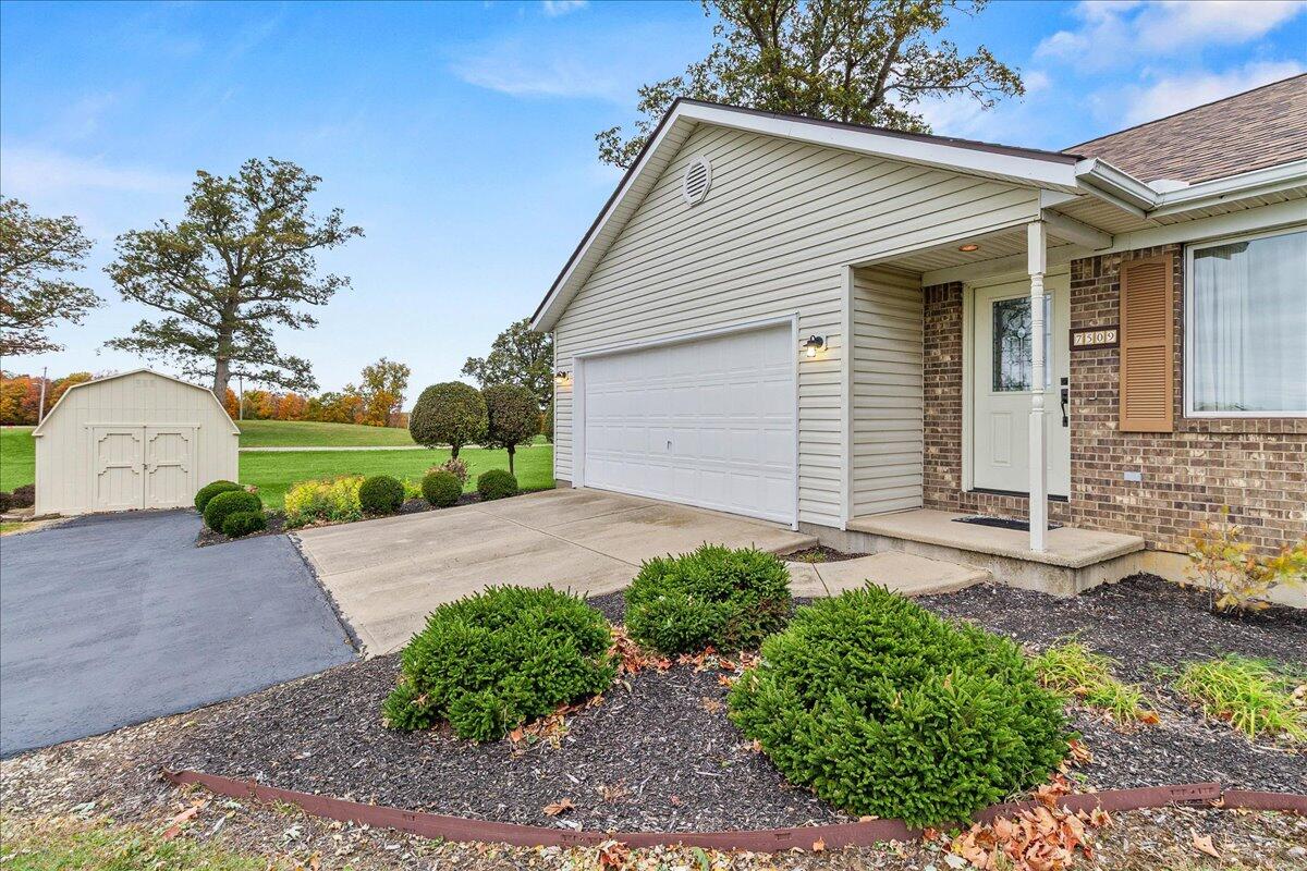 7509 State Route 287, Zanesfield, Ohio 43360