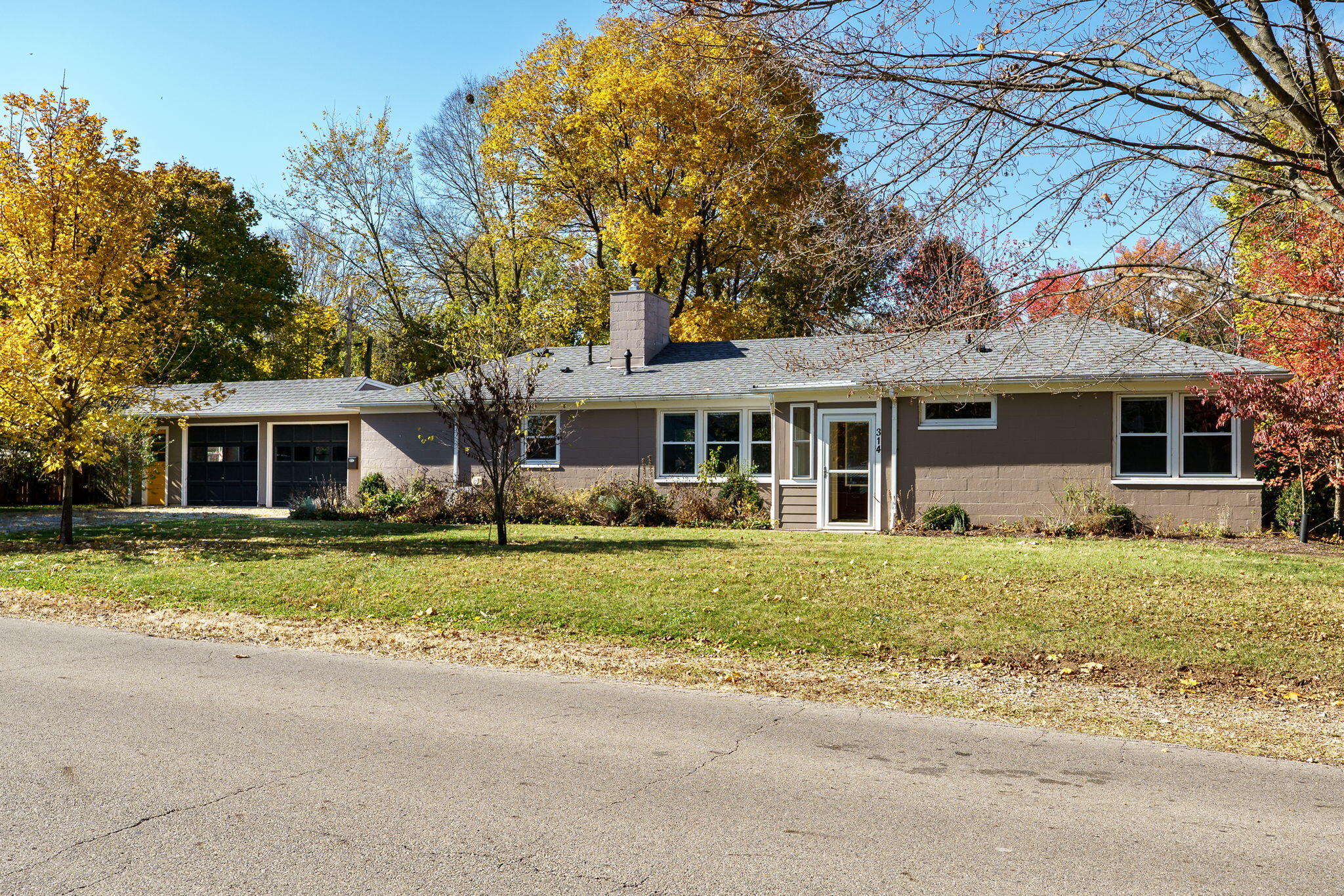 314 Walnut Street, Yellow Springs, Ohio 45387