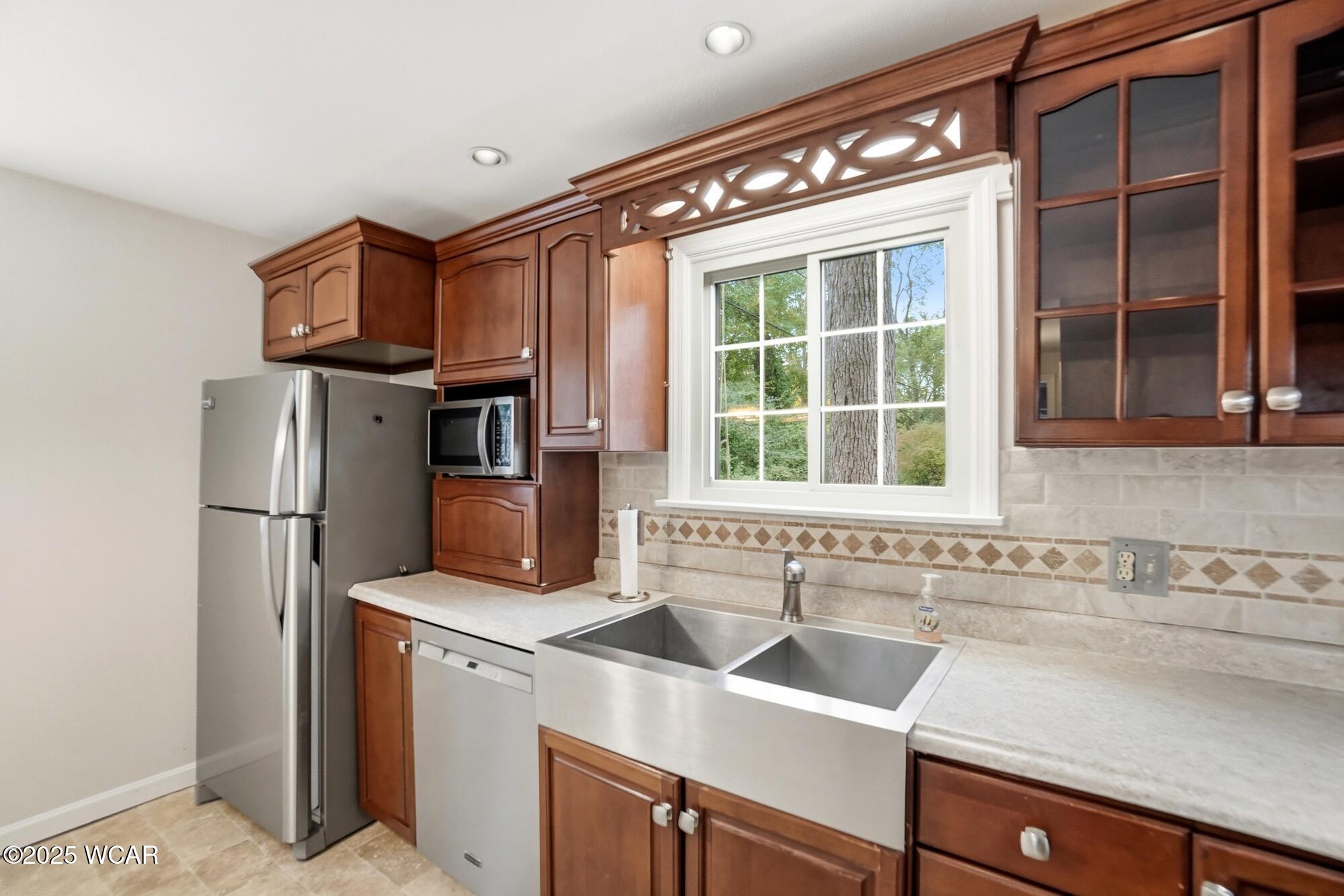 109 Pears Avenue, Lima, Ohio