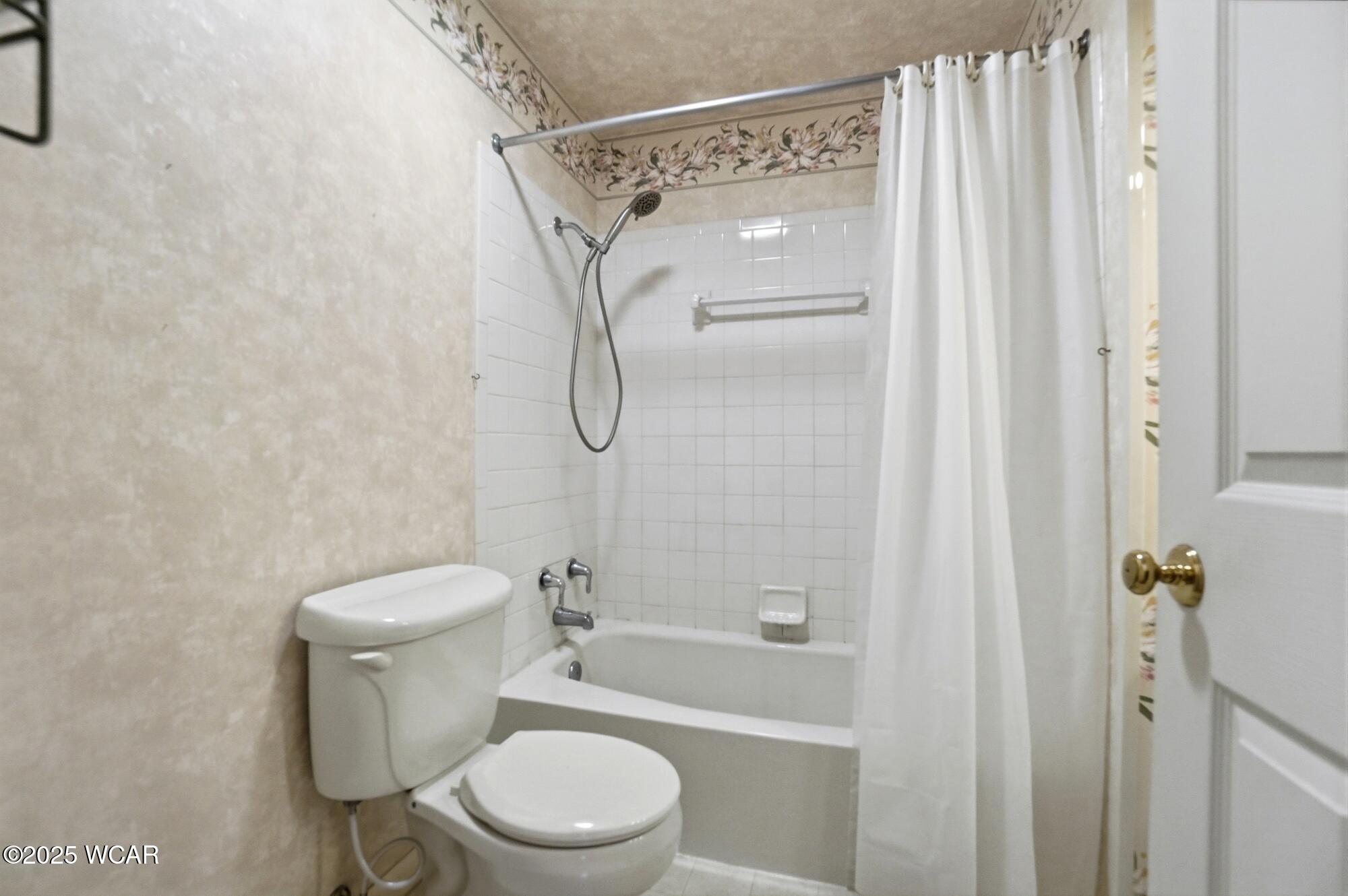 109 Pears Avenue, Lima, Ohio