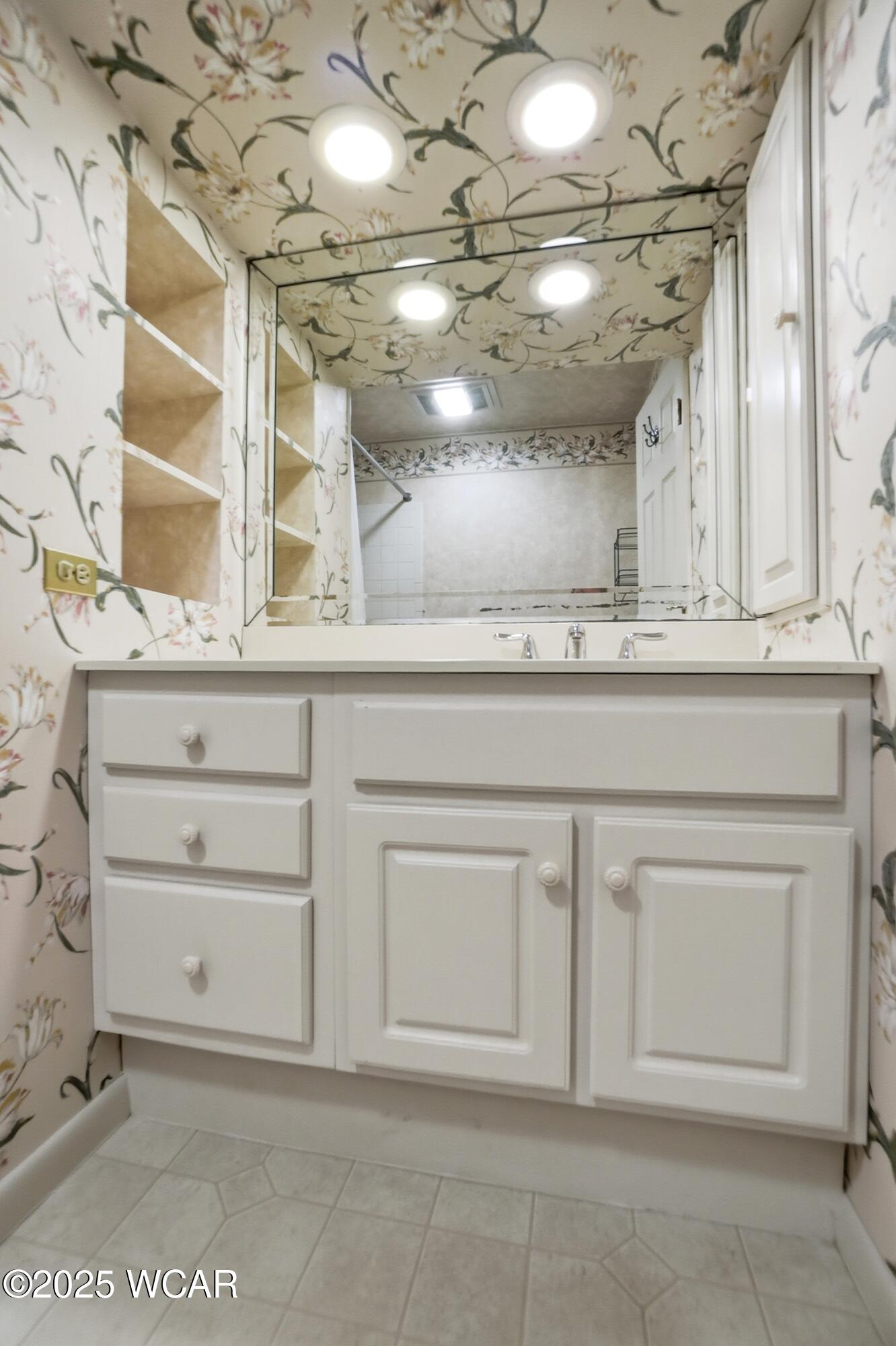 109 Pears Avenue, Lima, Ohio