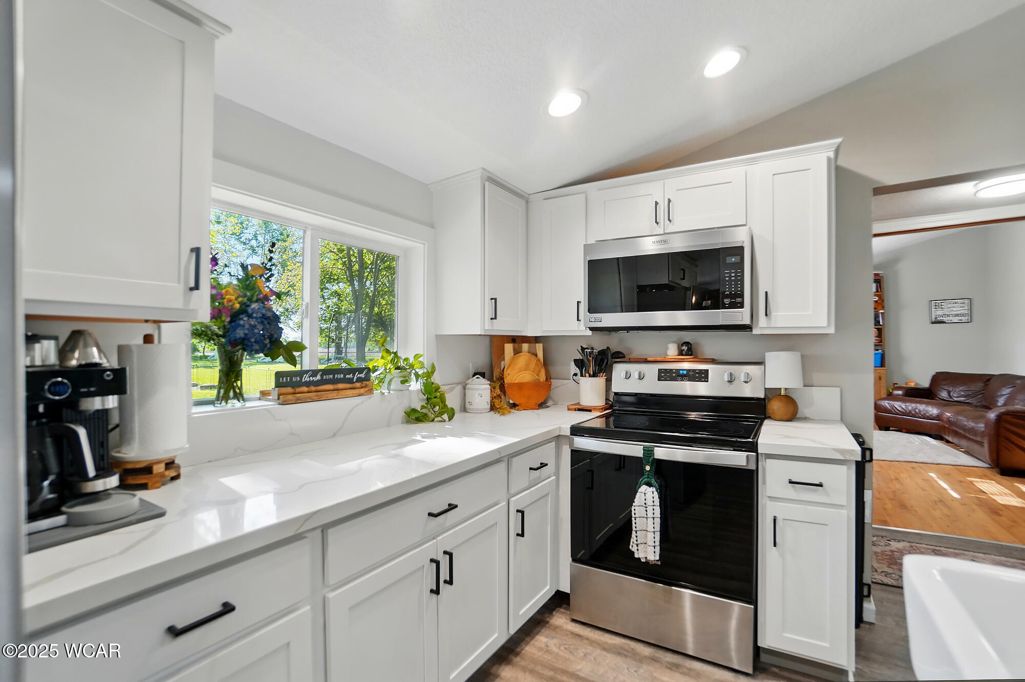 1069 Kemp Road, Lima, Ohio