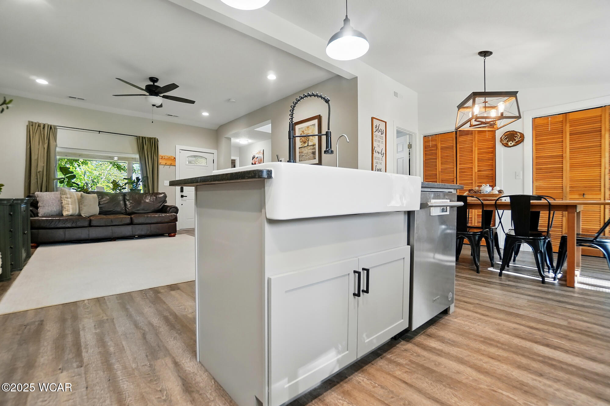 1069 Kemp Road, Lima, Ohio