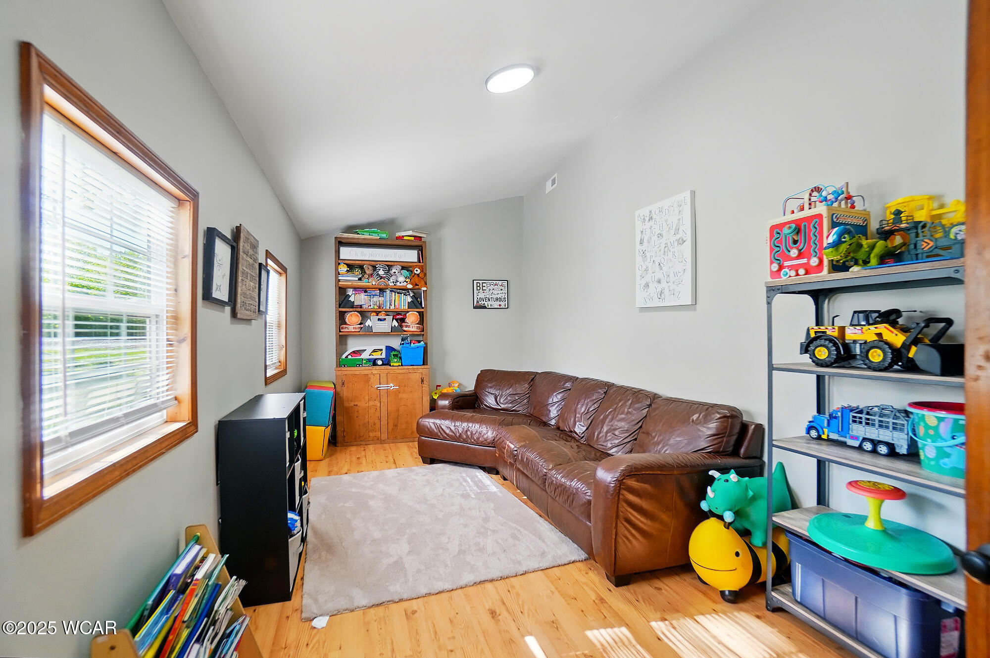 1069 Kemp Road, Lima, Ohio