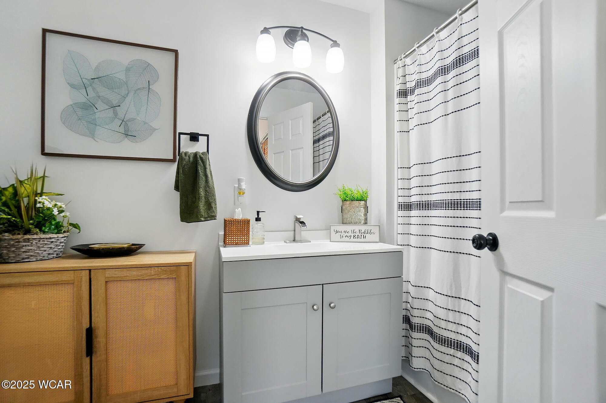 1069 Kemp Road, Lima, Ohio