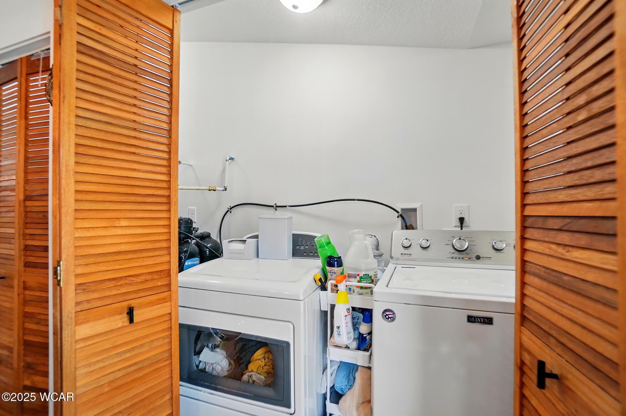 1069 Kemp Road, Lima, Ohio